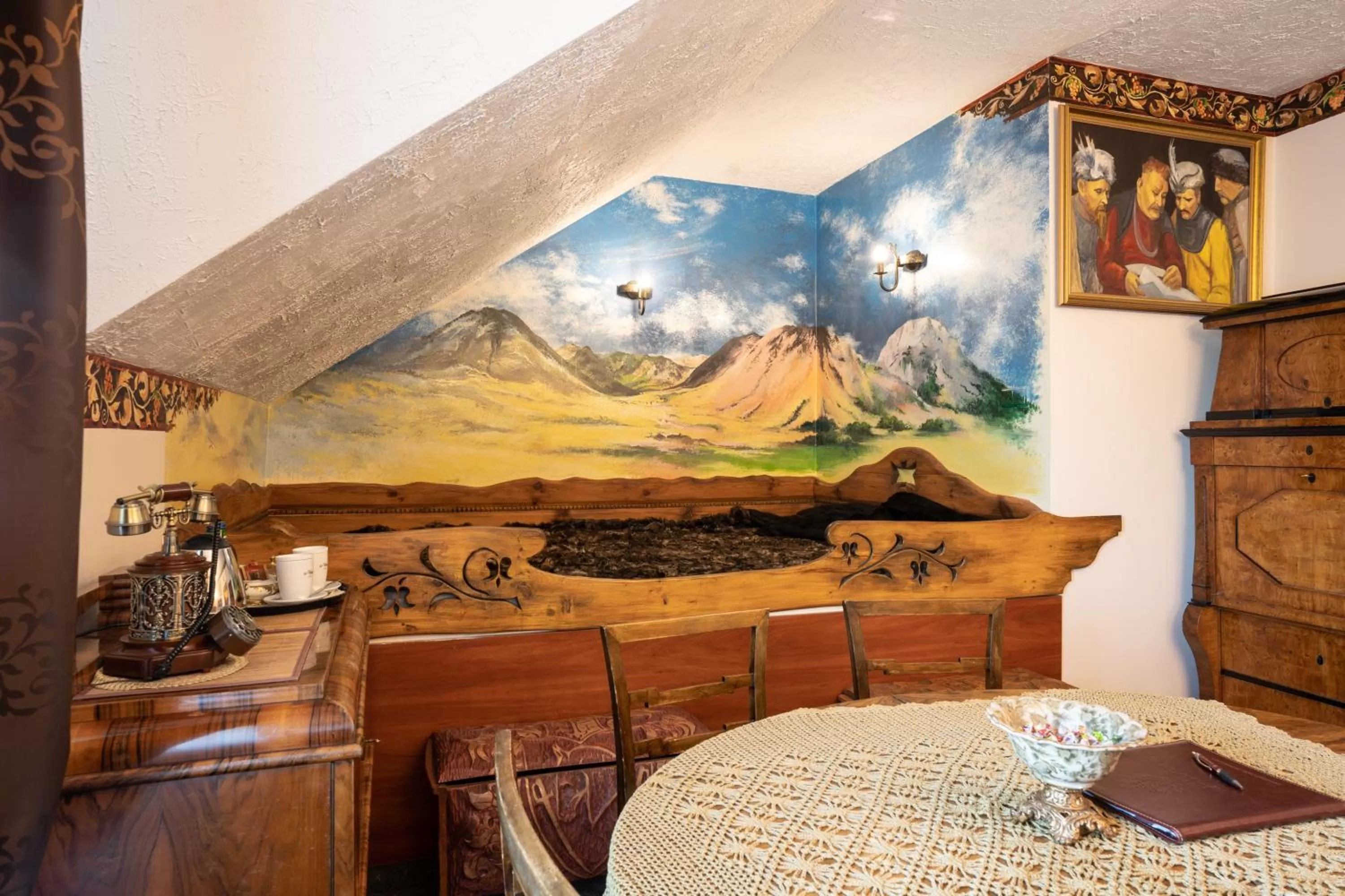 Bed in Hotel Trylogia