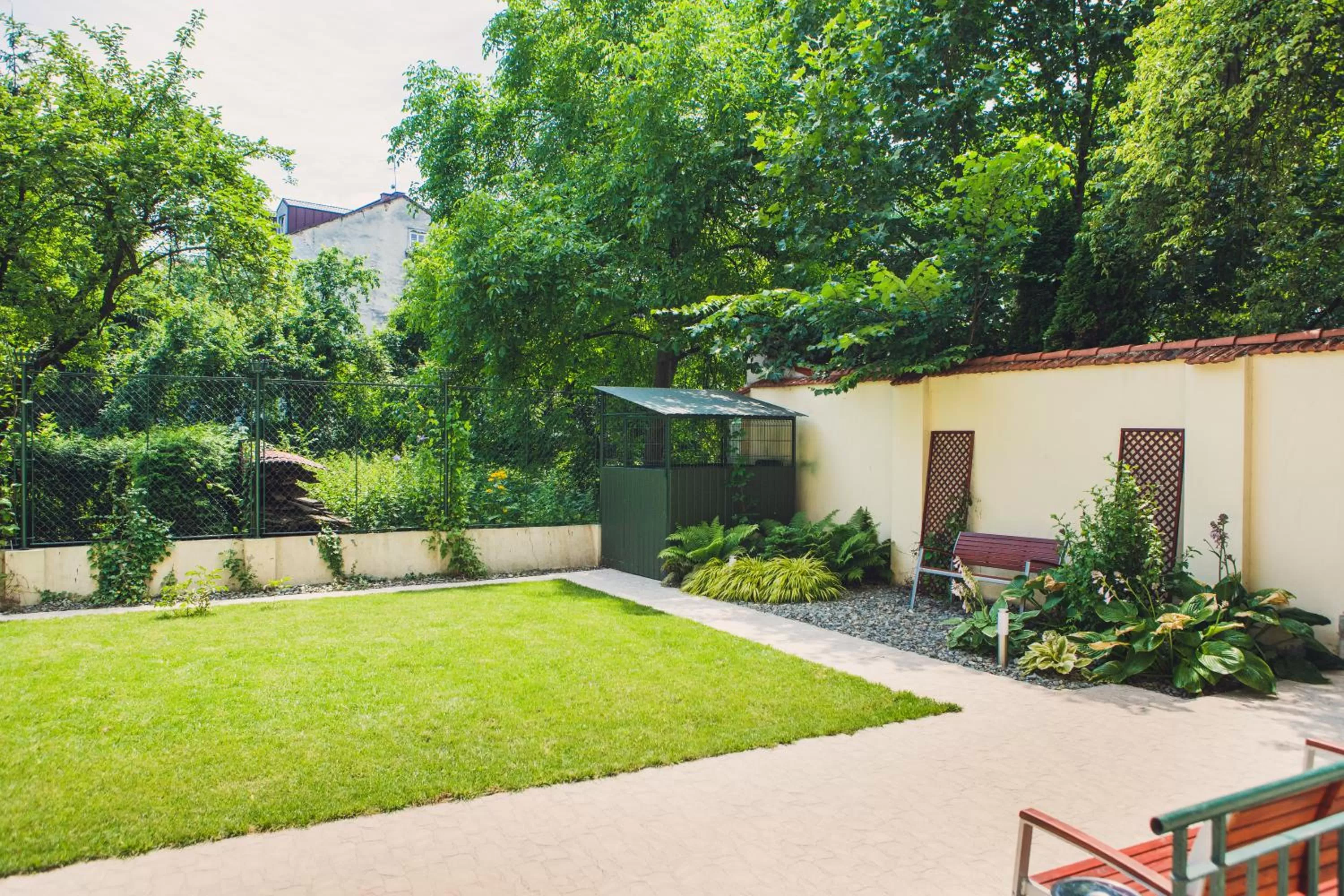 Garden view in 4Seasons﻿ Apartments Cracow