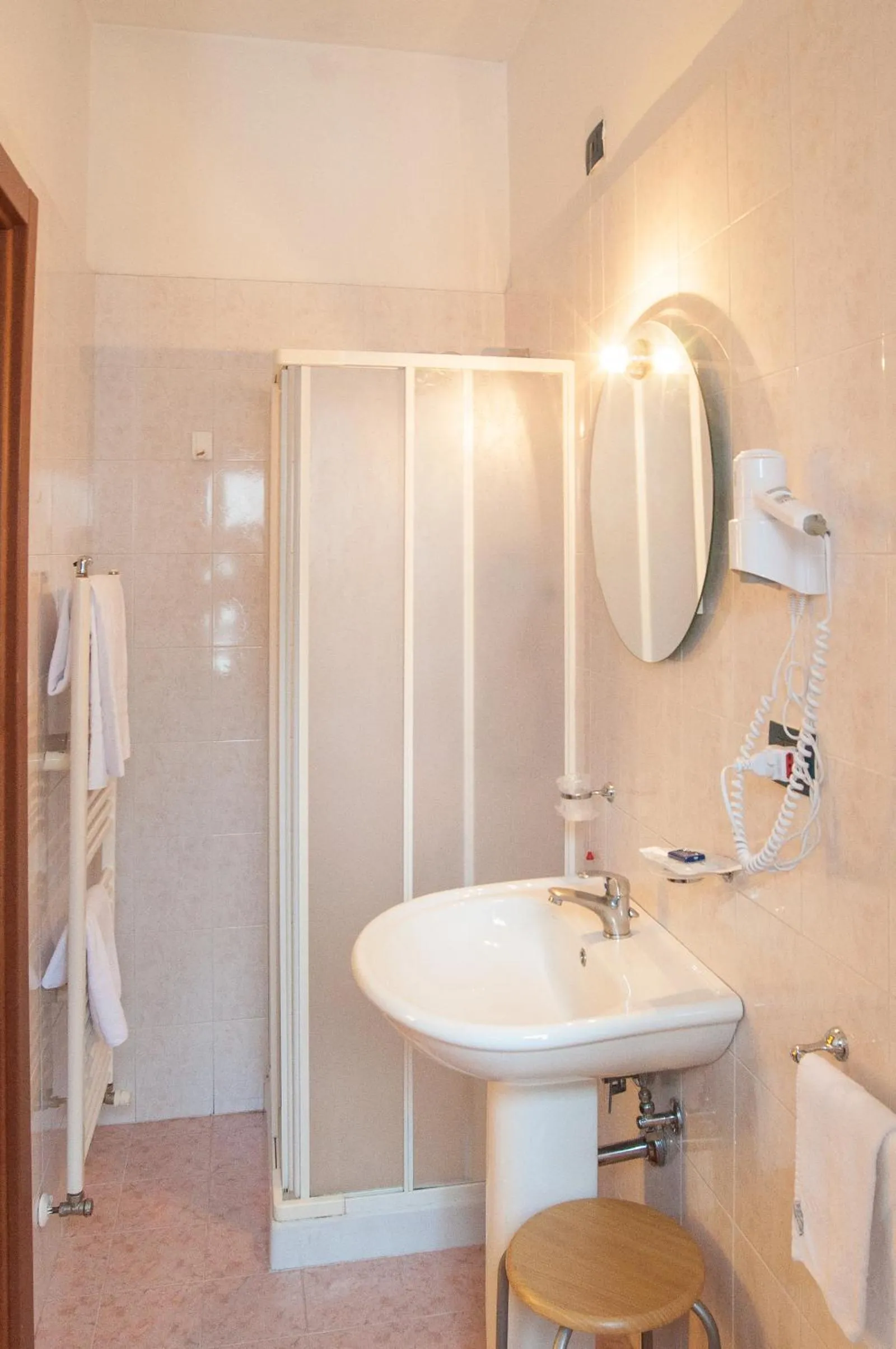 Bathroom in Hotel Elefante Bianco