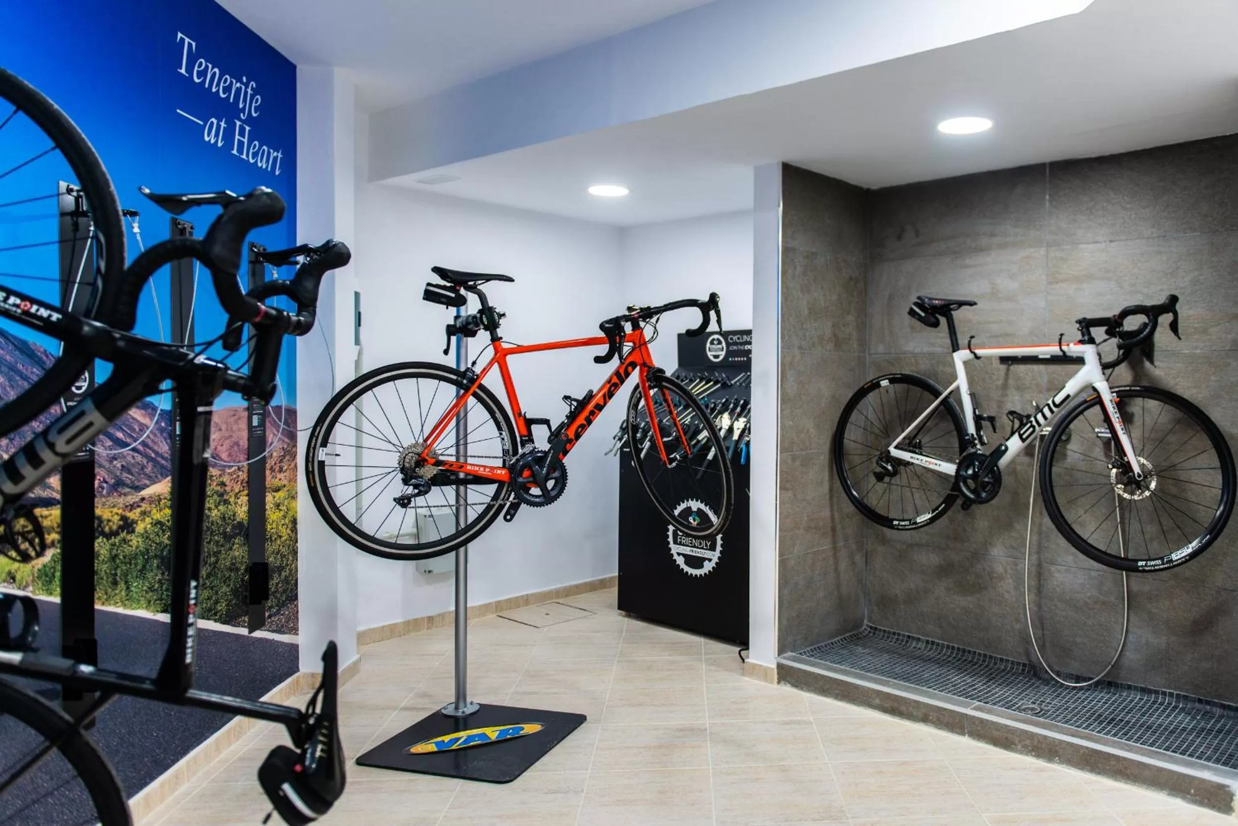 Cycling in Spring Arona Gran Hotel - Adults Only