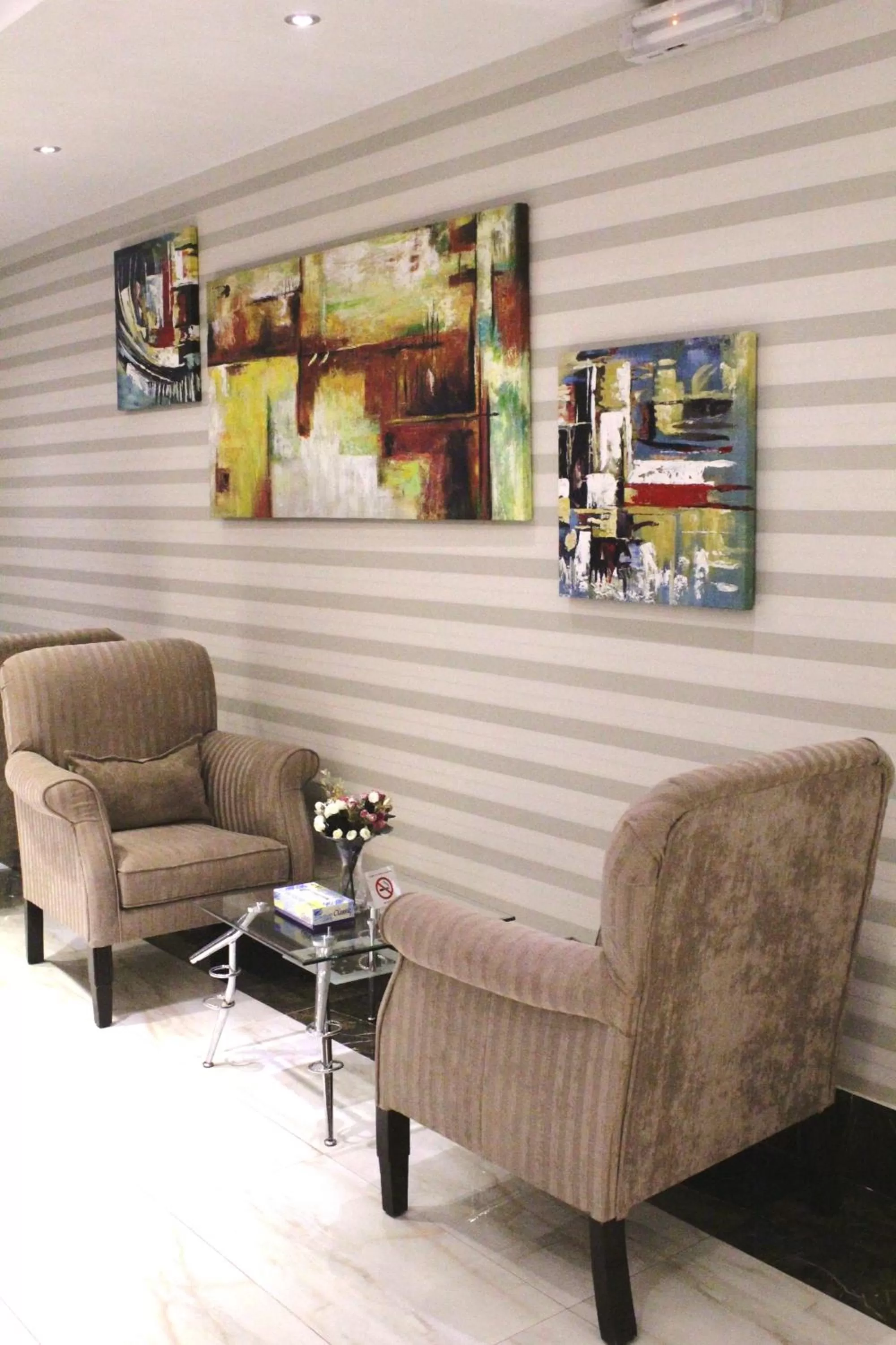 Property logo or sign in Burj Alhayah Alfalah