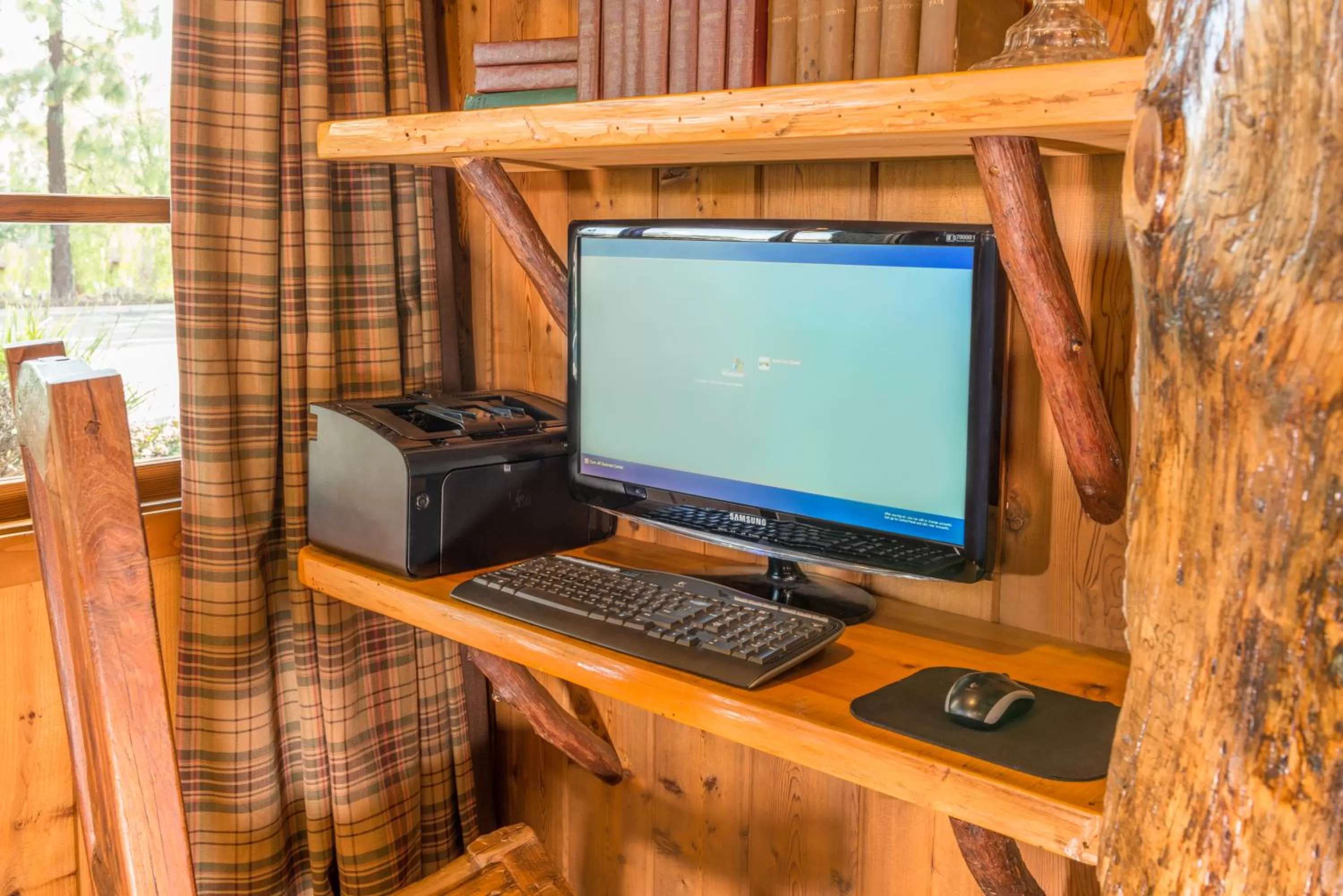Business facilities in Ayres Lodge Alpine