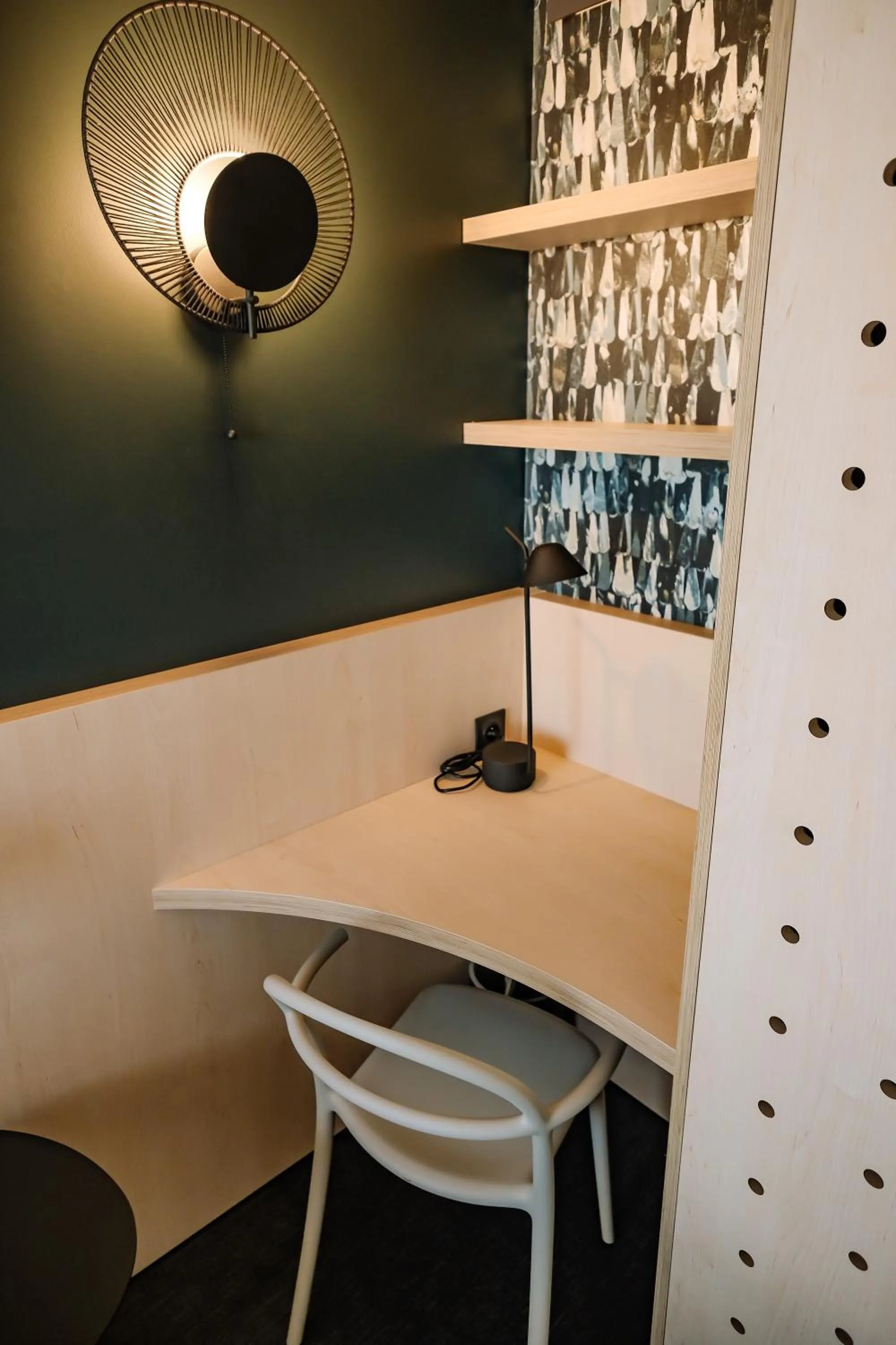 Seating area in Live Hotels Bordeaux Lac