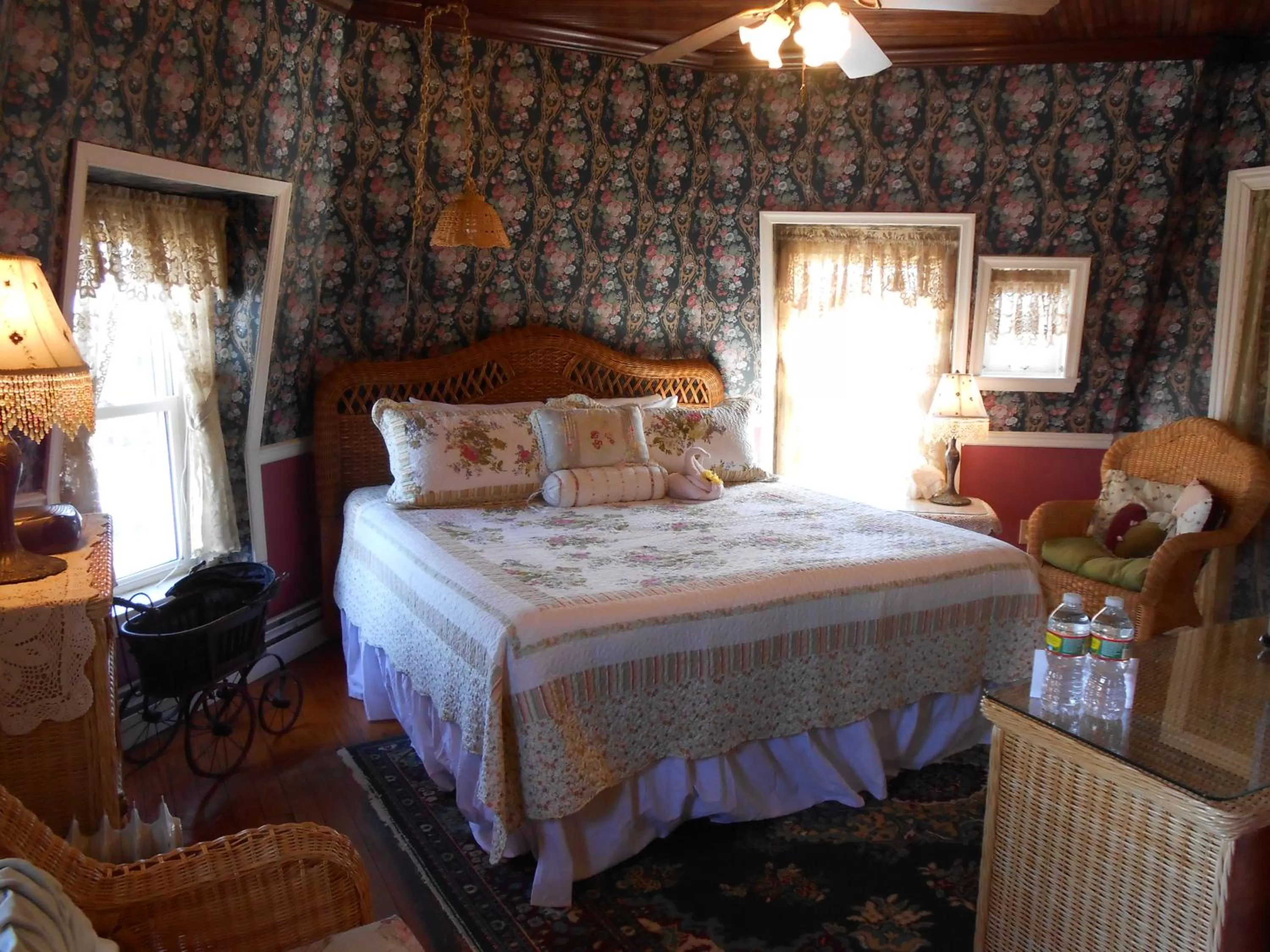 Day, Bed in Angel of the Sea Bed and Breakfast