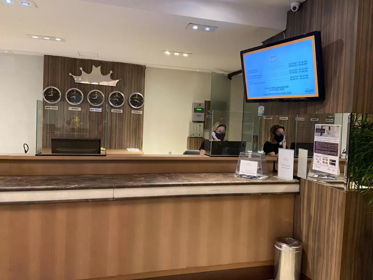 Lobby or reception in Summit Hotel Monaco