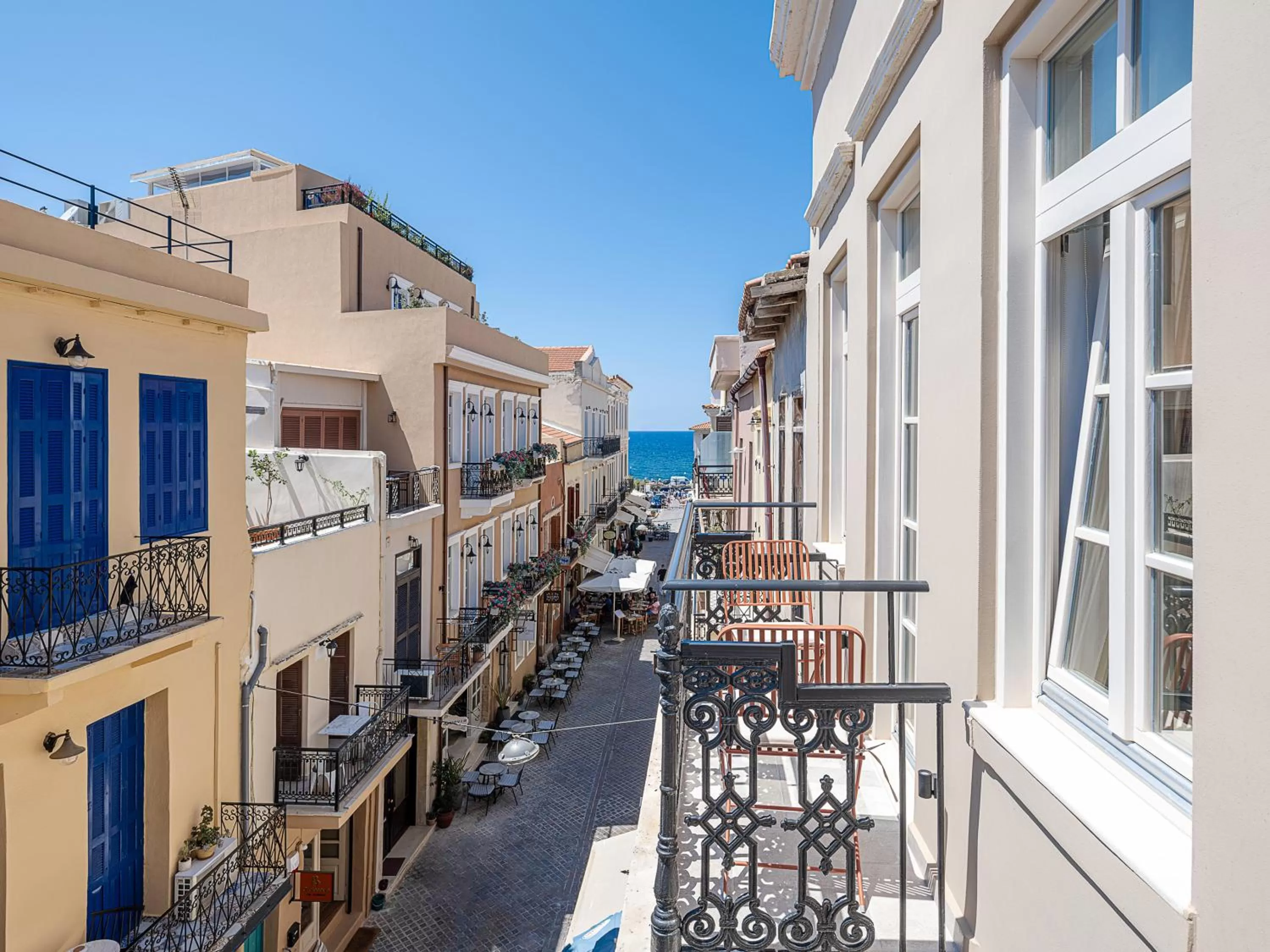 Spring in Casa Modiano Boutique