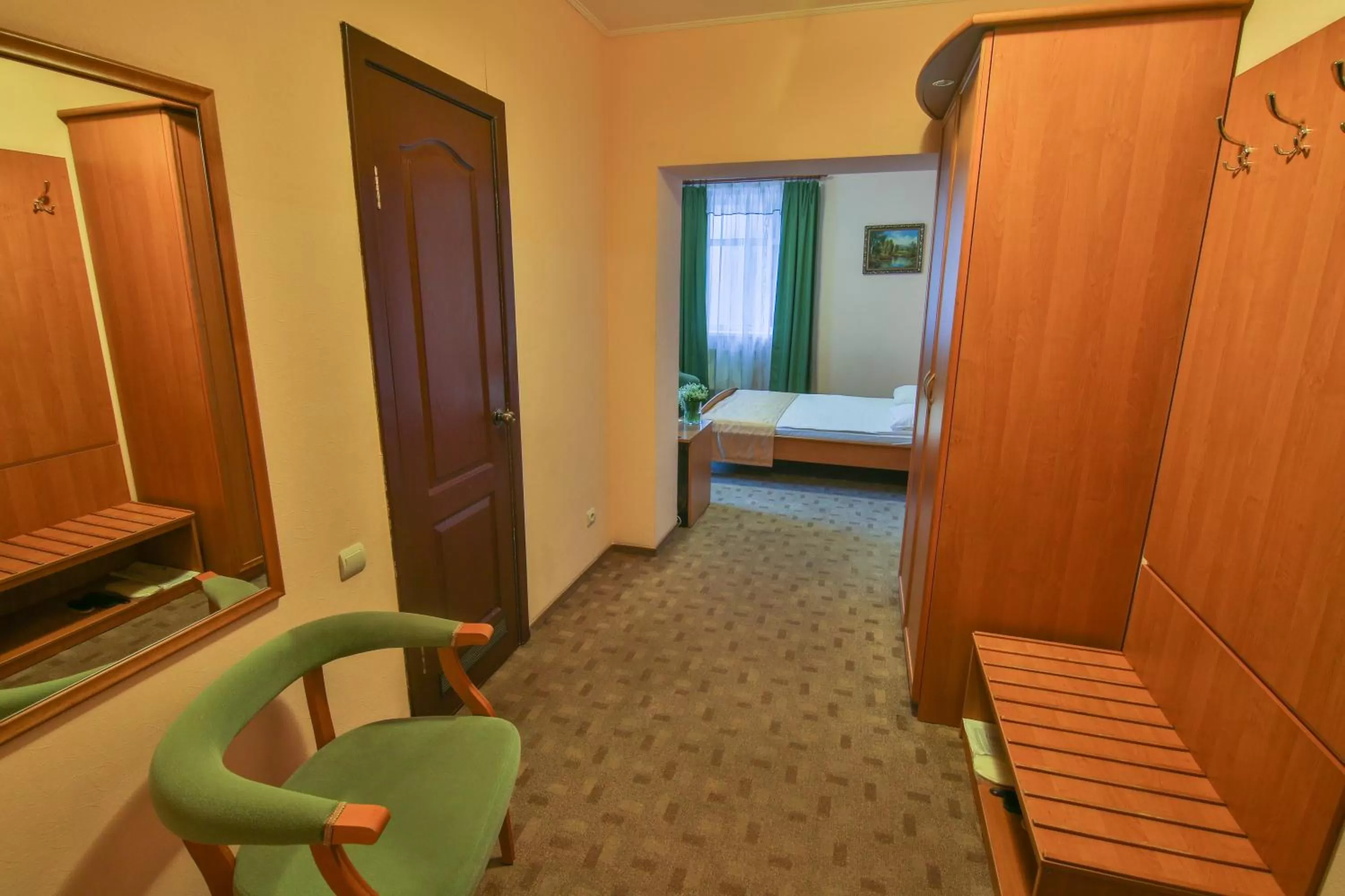 wardrobe in Ukraina Hotel