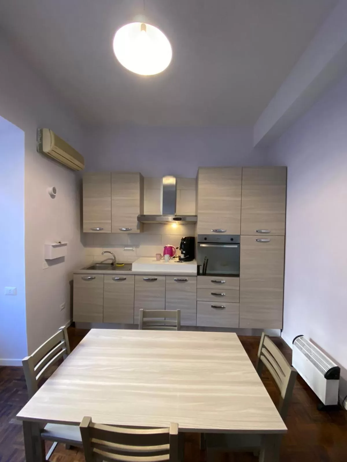 Kitchen or kitchenette, Kitchen/Kitchenette in Archivio Storico Napoli Centro