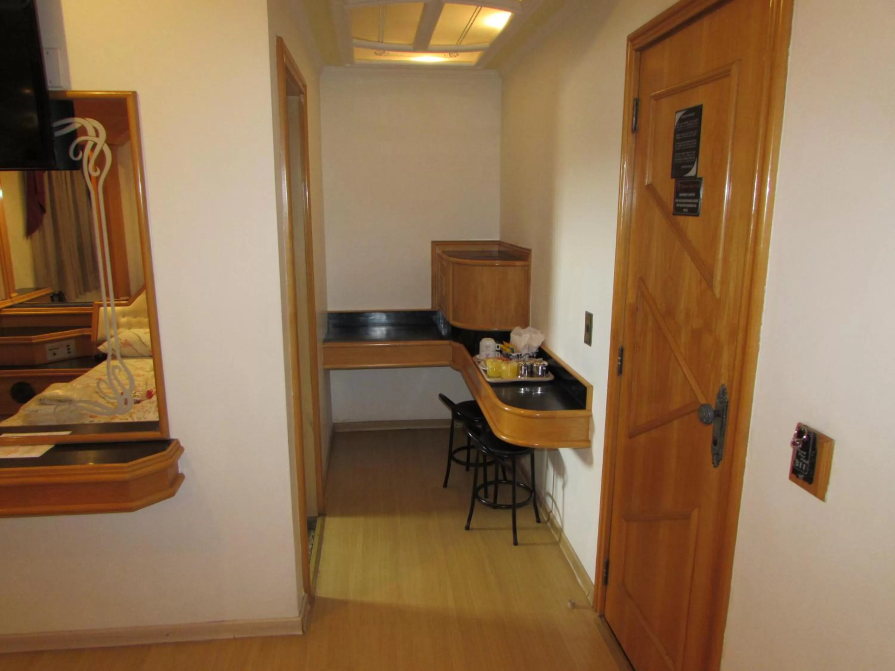 Bedroom in Pleasant Place Hotel