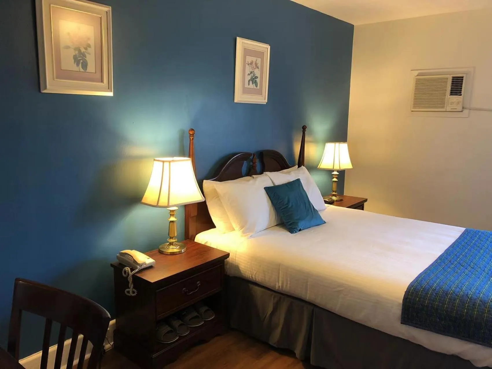 Bed in Braeside Country Inn