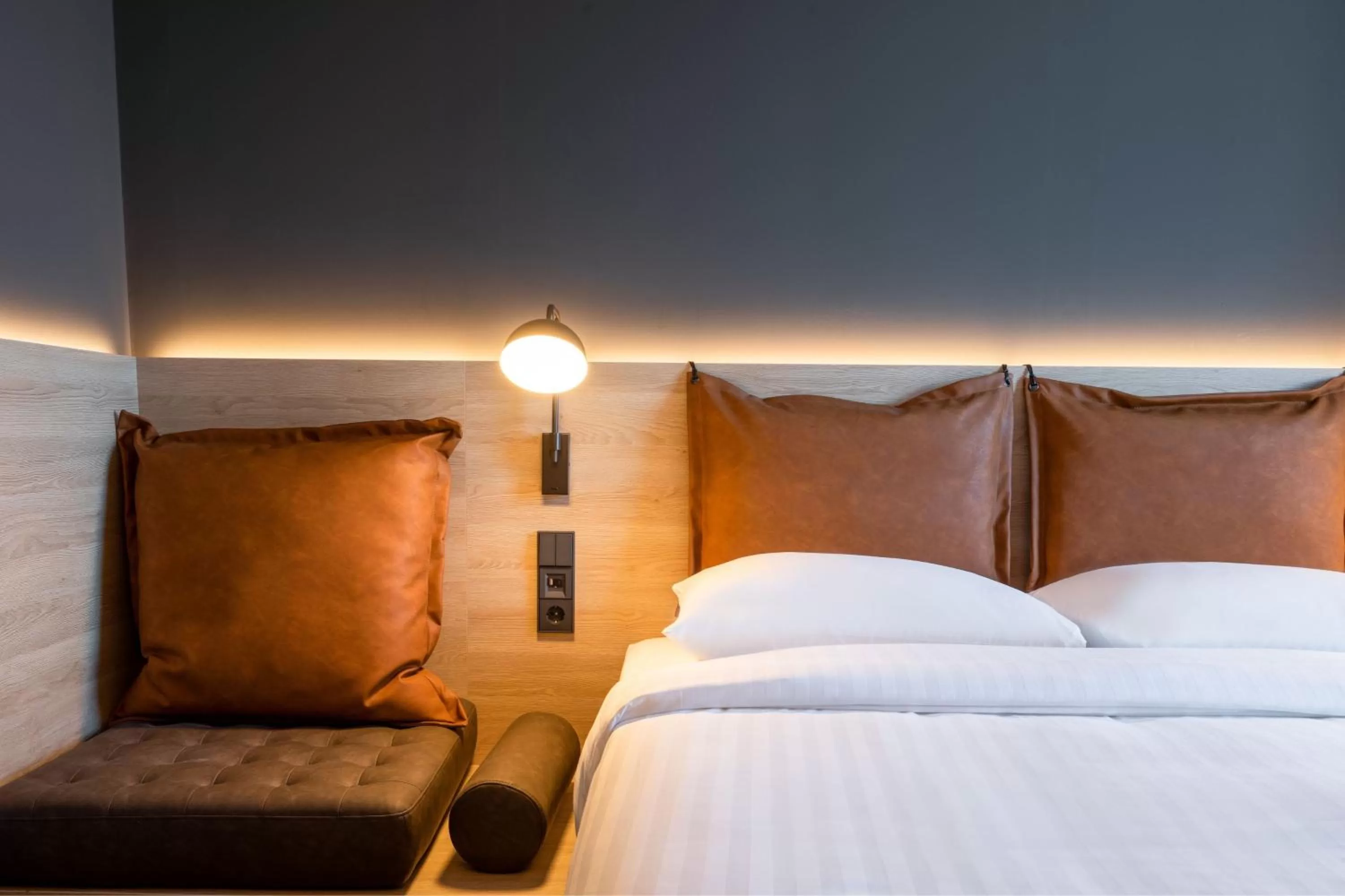Photo of the whole room, Bed in Moxy Dortmund City