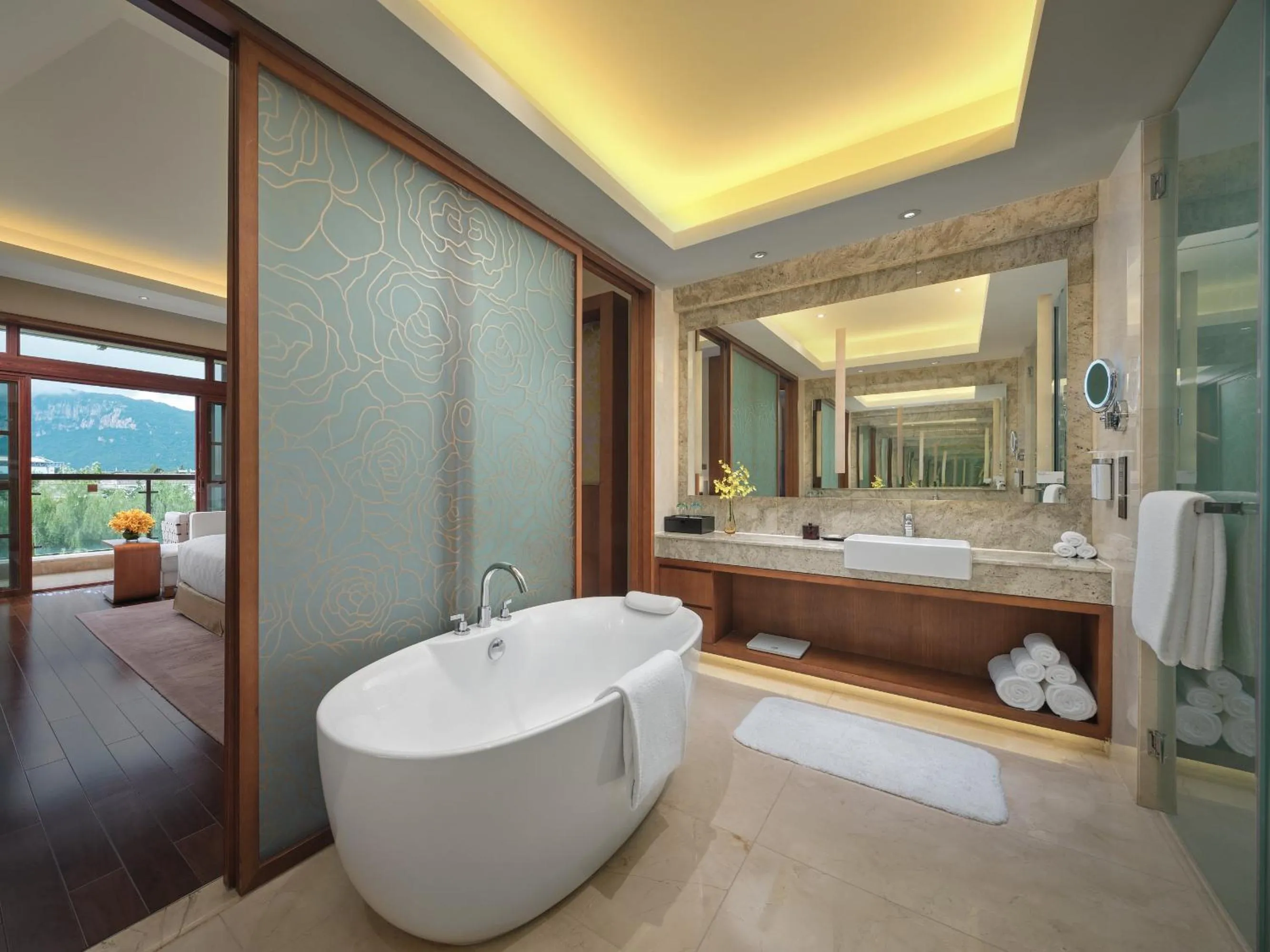 Bathroom in HUALUXE Hotels & Resorts Kunming