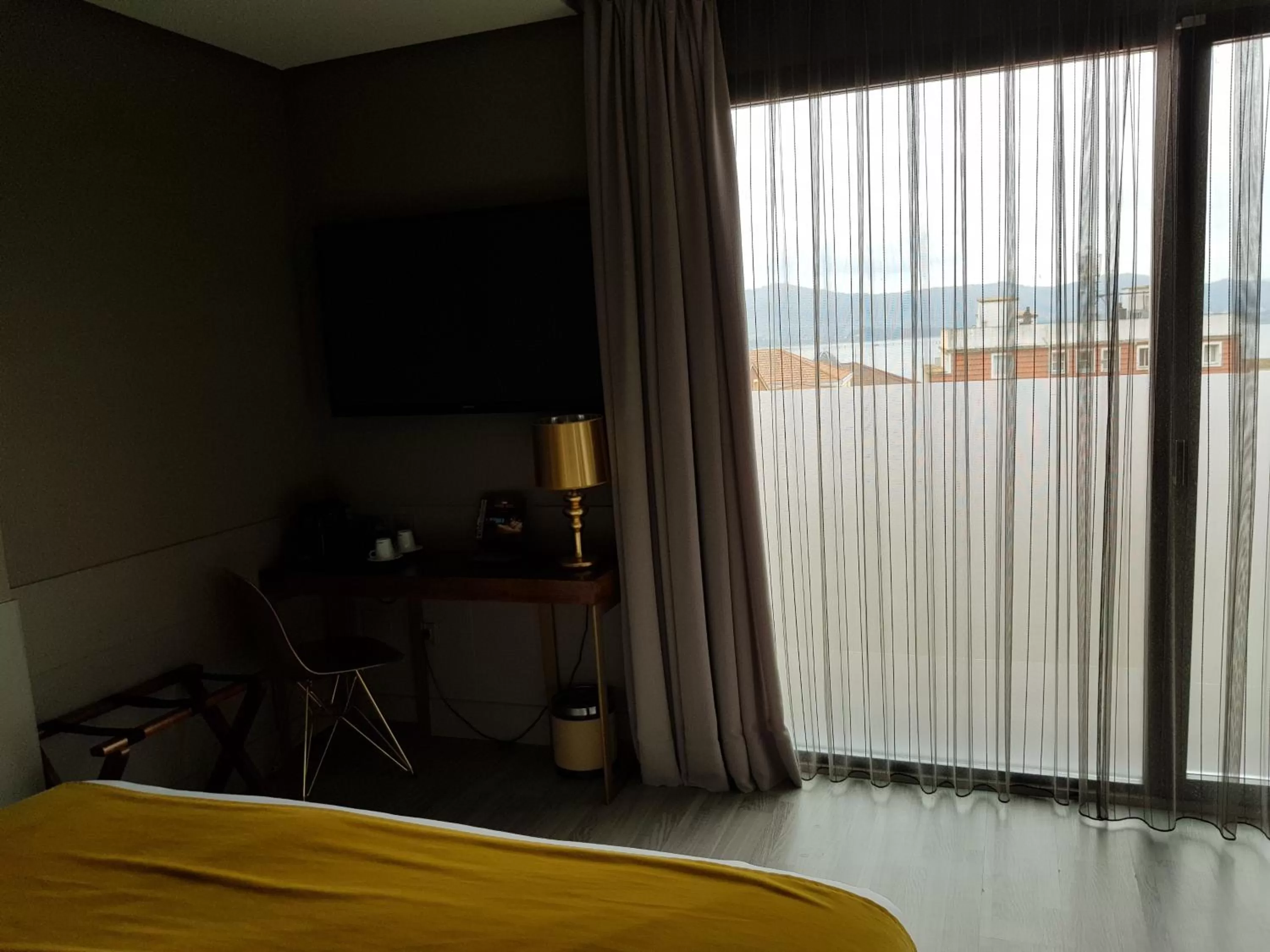 Sea view, Bed in Hotel Art Santander