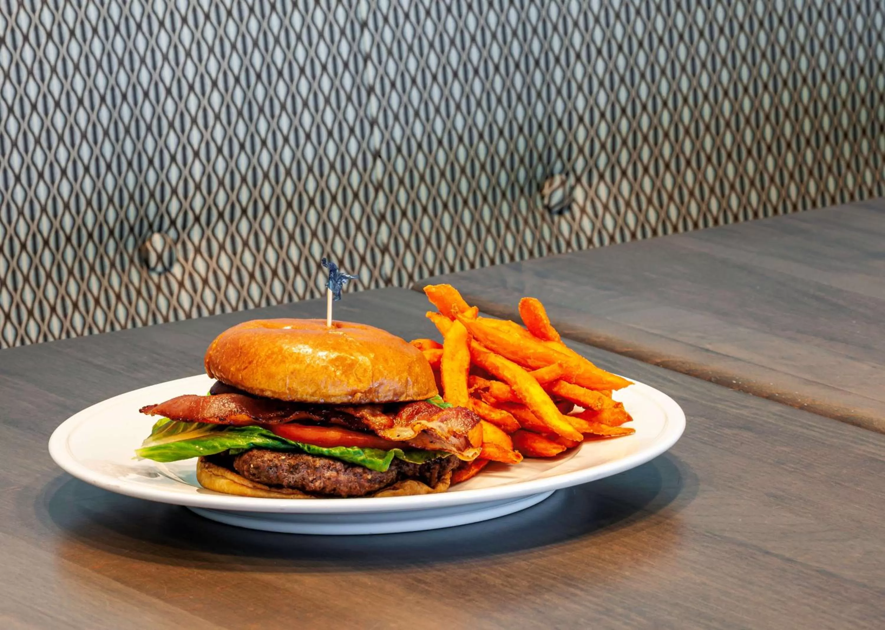 Restaurant/places to eat in Best Western New Smyrna Beach Hotel & Suites