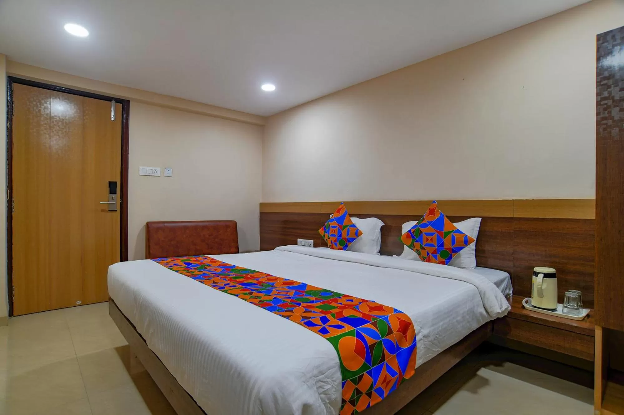 Bed in FabHotel Pishori