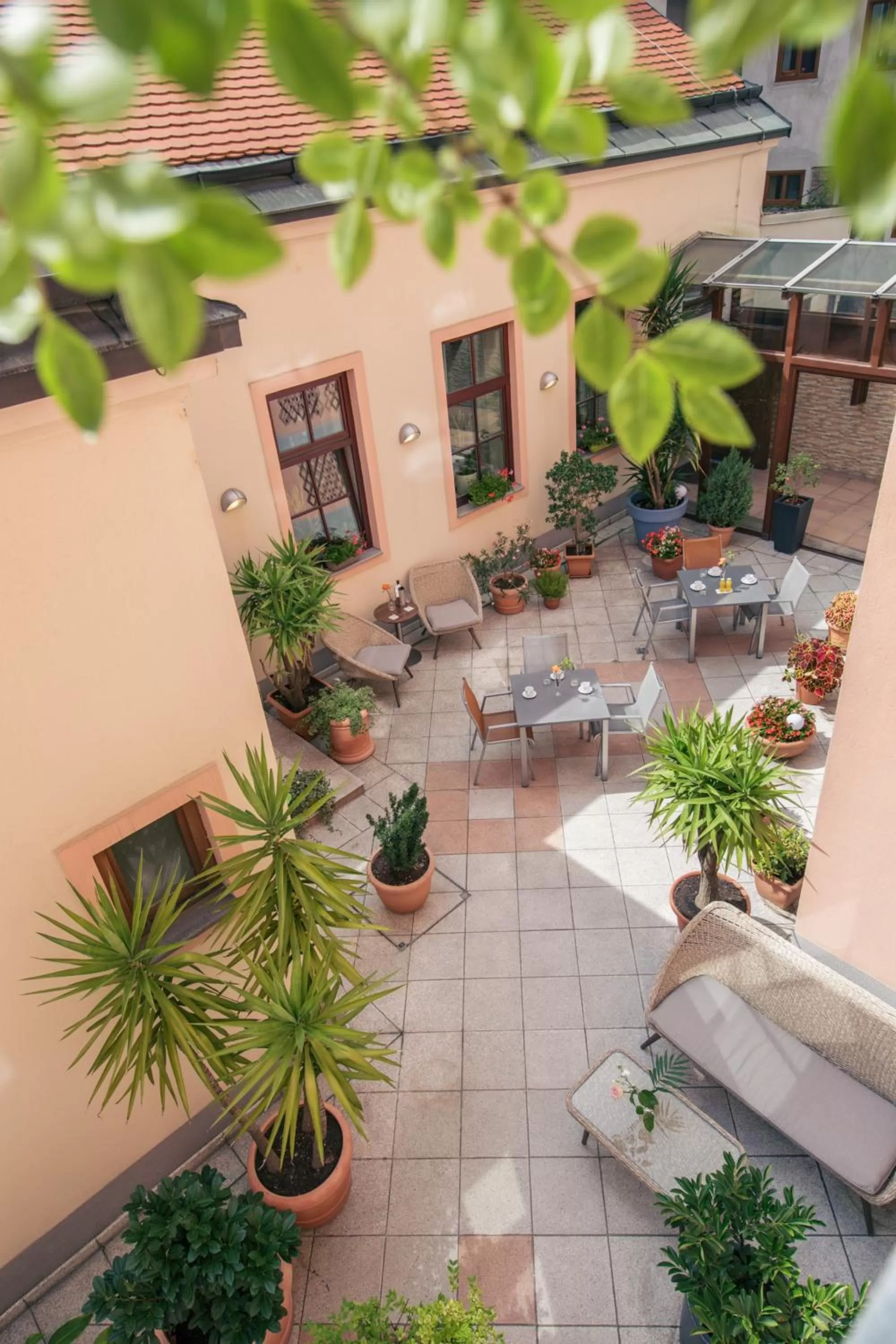 Patio in Hotel Lucia