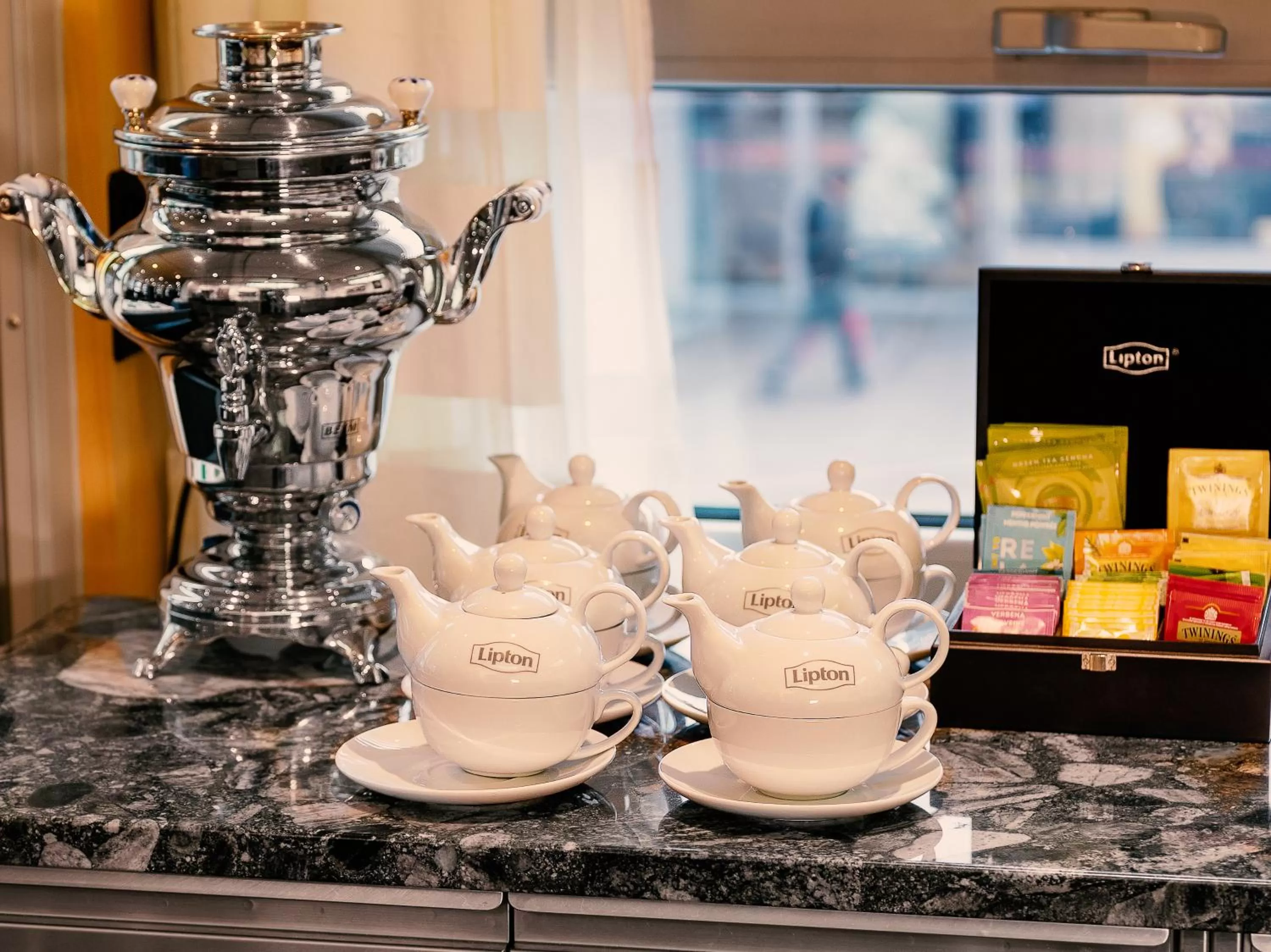 Buffet breakfast in Hotel Linde - 24h Self Check-in