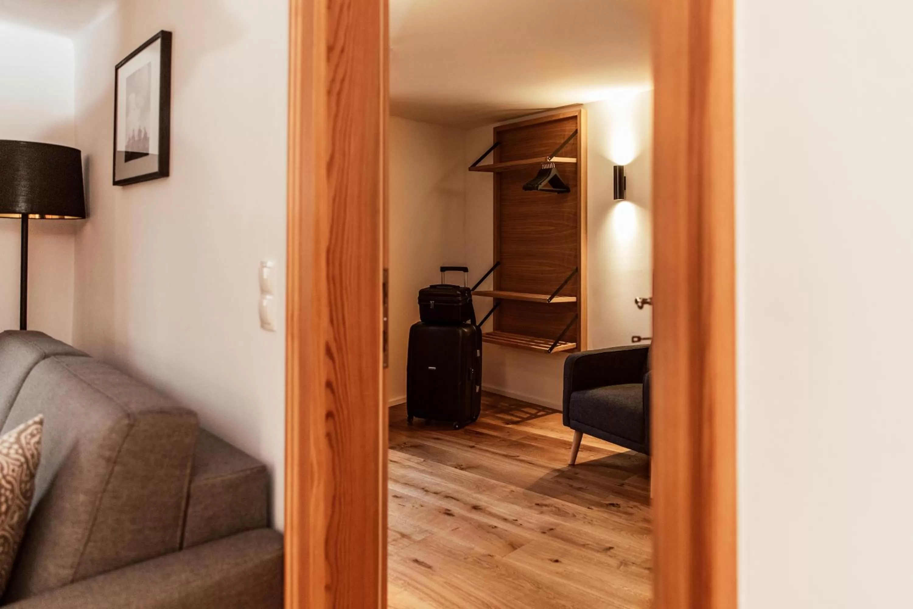 Photo of the whole room in the salt townhouse