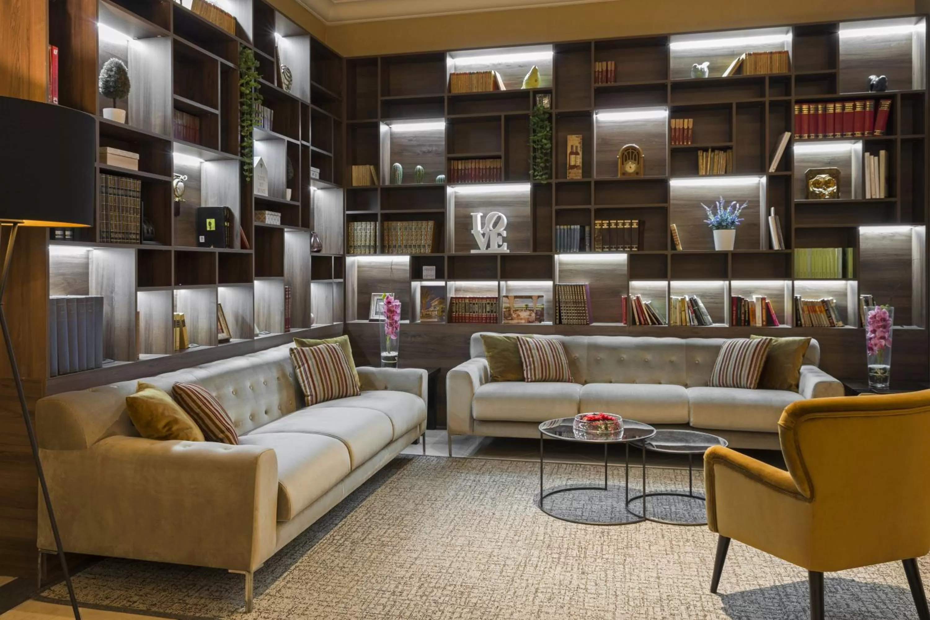 Library in Elba Madrid Alcalá