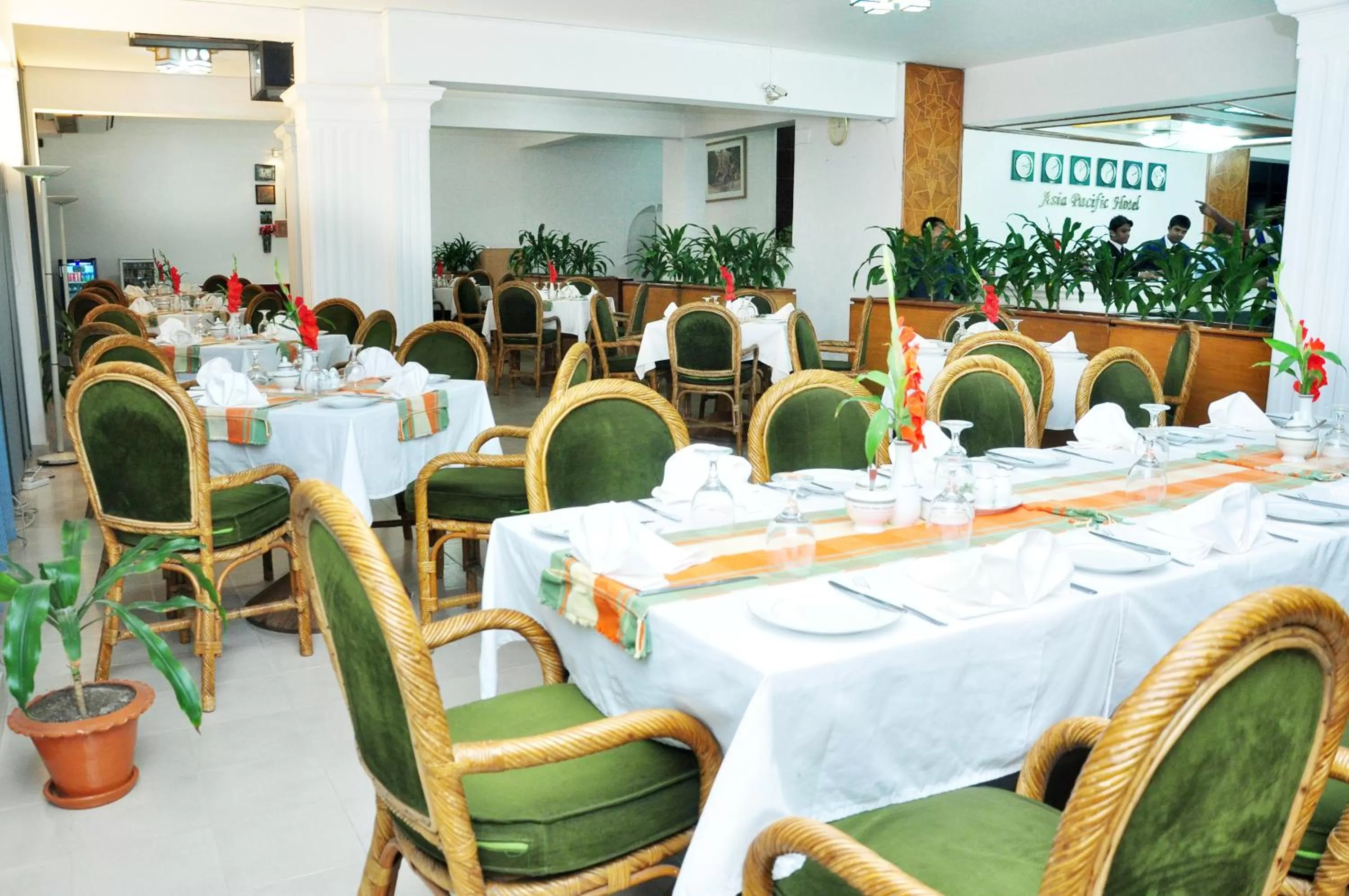 Restaurant/places to eat in Asia Pacific Hotel