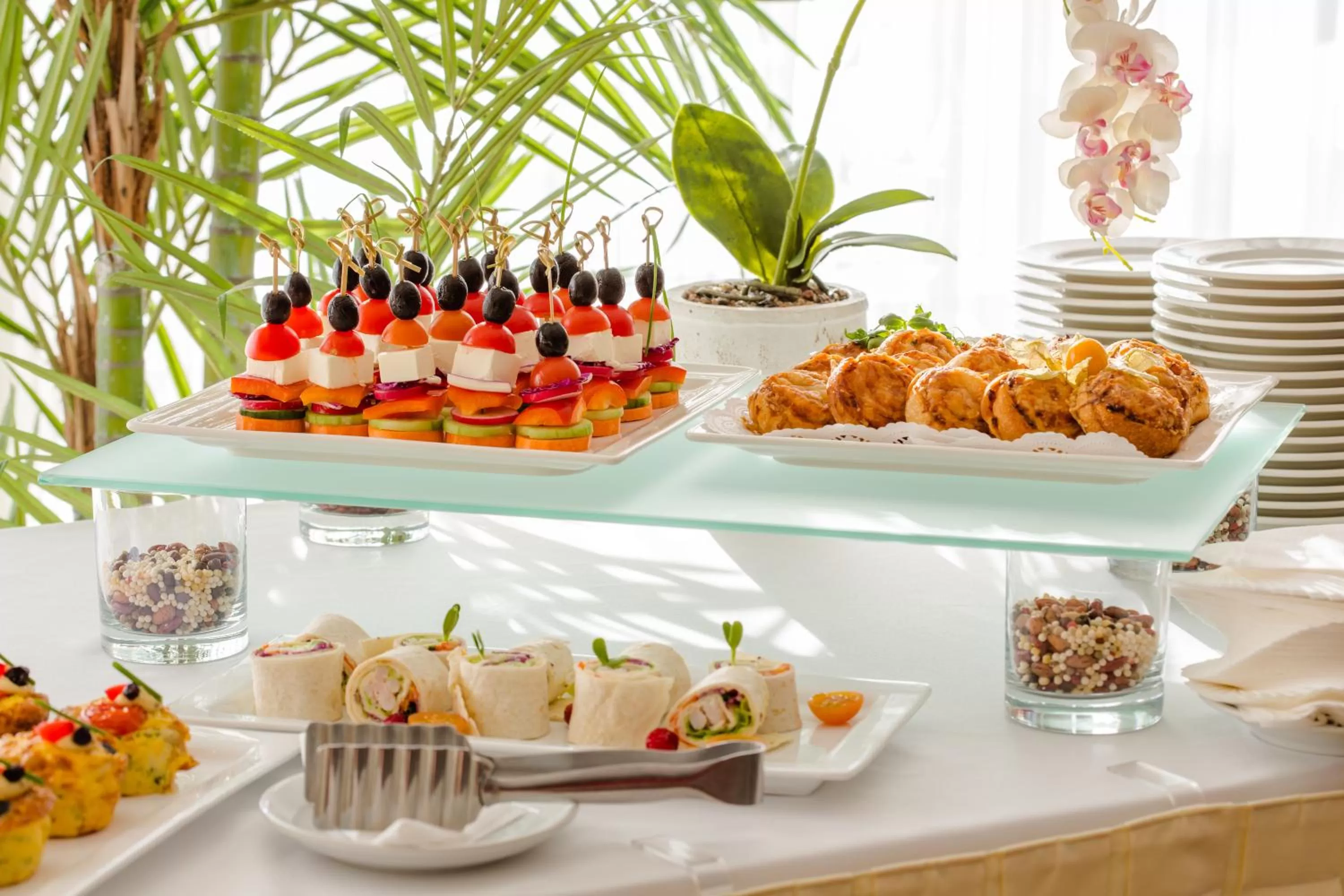 Banquet/Function facilities in Avalon Hotel & Conferences