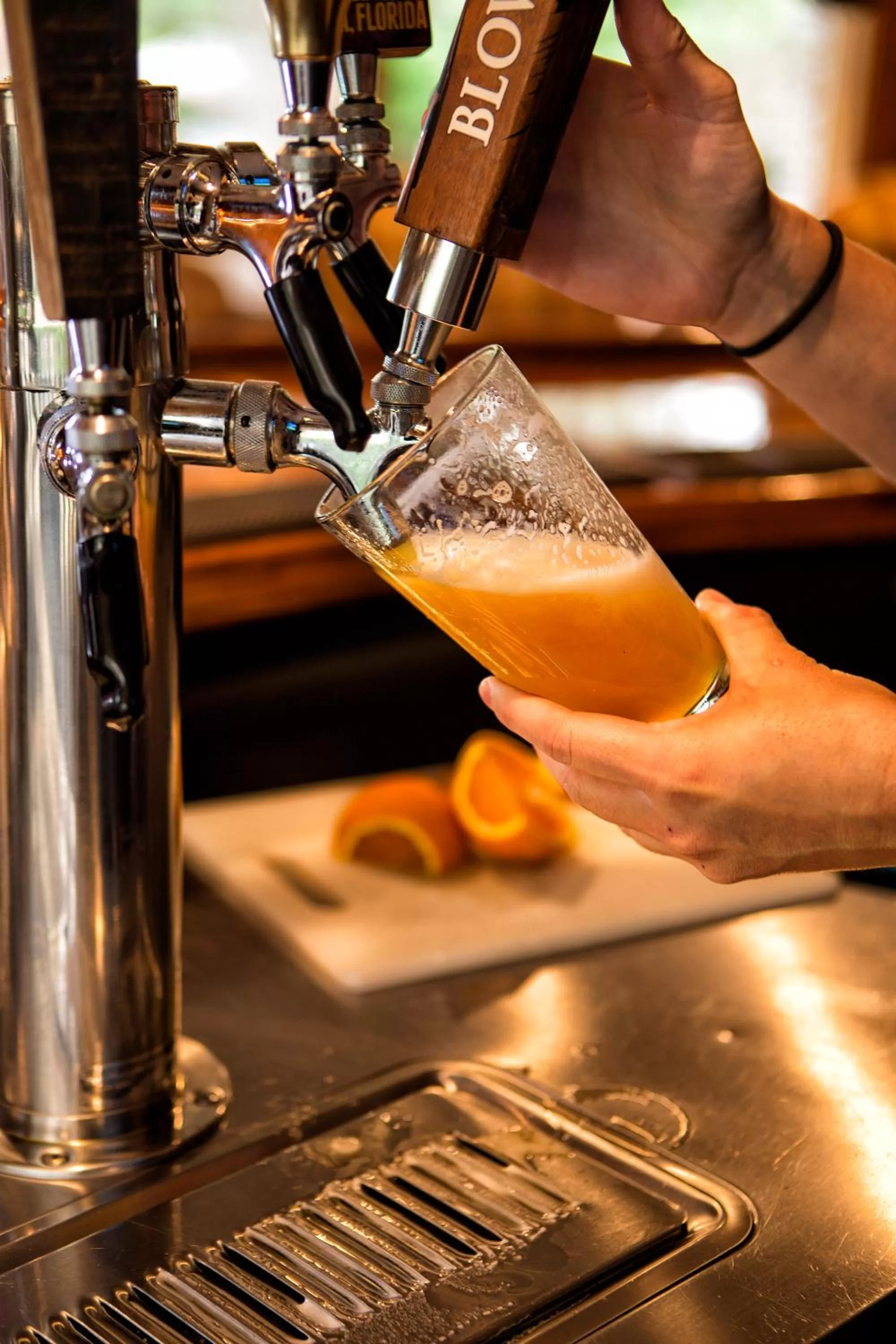 Lounge or bar in Chetola Resort