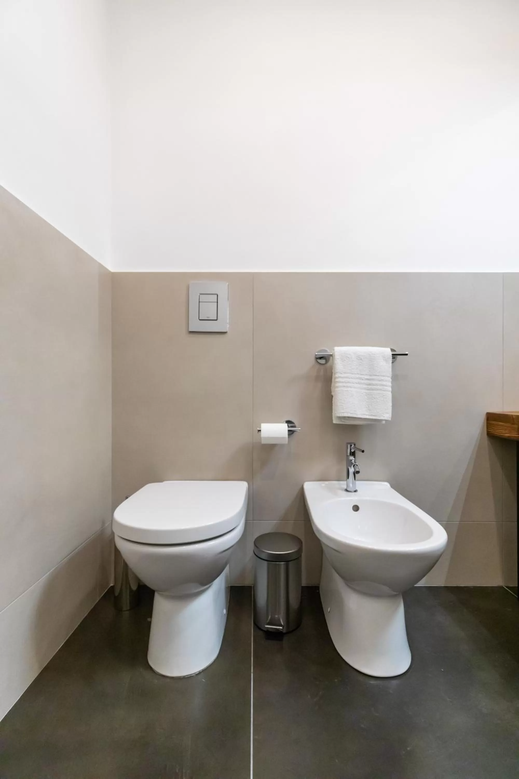 Toilet in Santa Chiara Inn