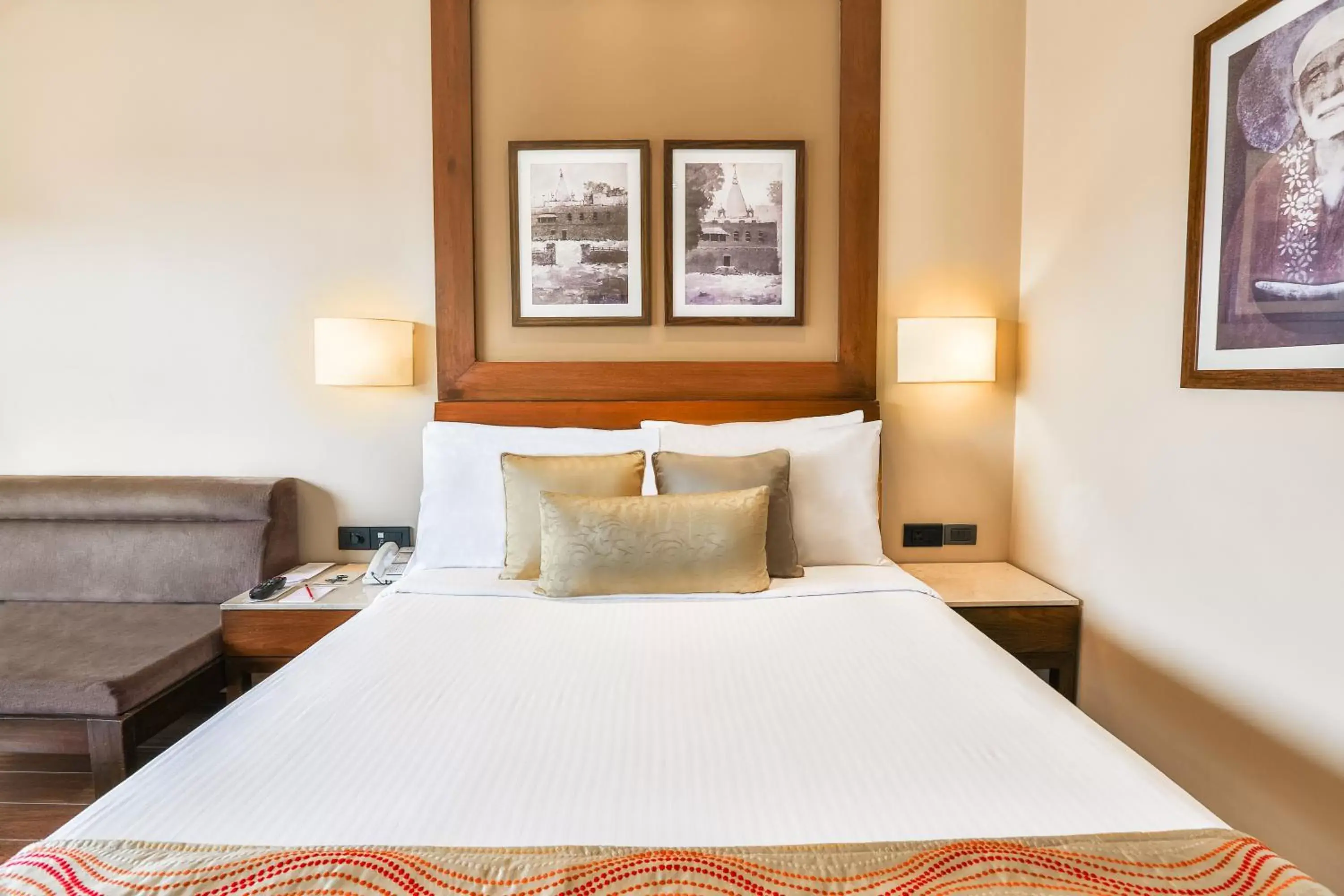 Superior Double or Twin Room - single occupancy in Sun-n-Sand Shirdi Superior Double or Twin Room - single occupancy in Sun-n-Sand Shirdi