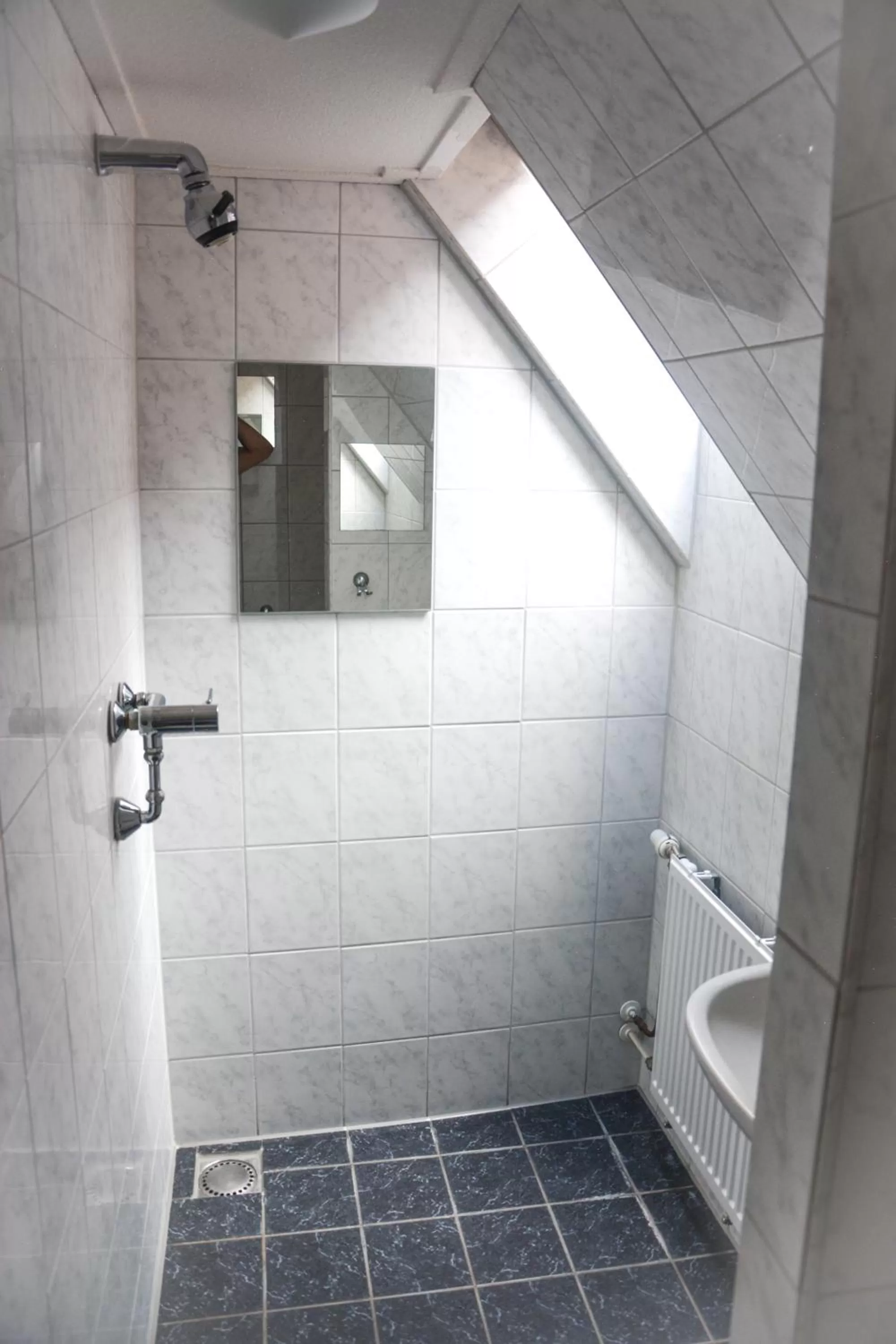 Shower in Hotel de Vischpoorte, centrum Deventer en aan de IJssel