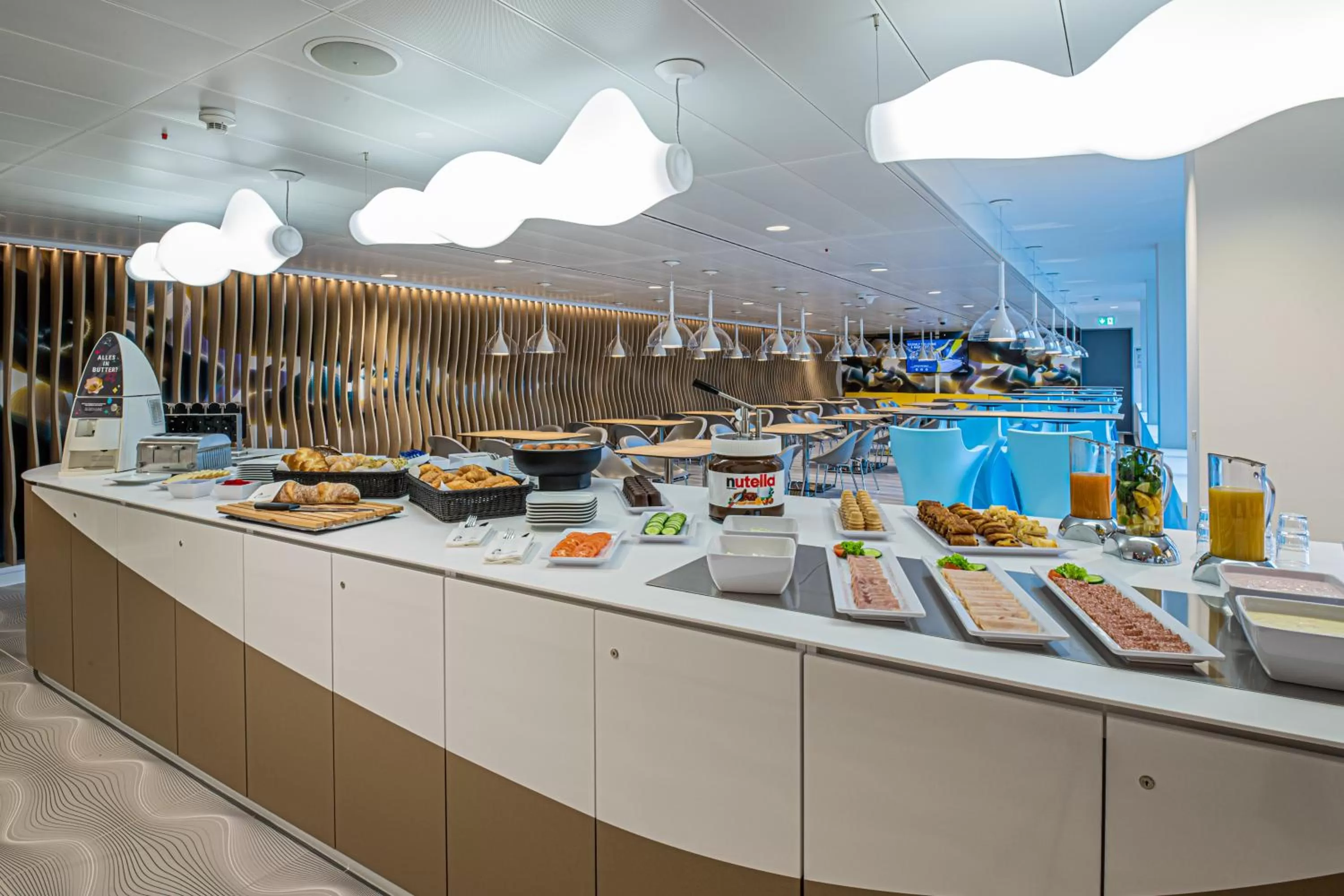 Restaurant/places to eat in Prize by Radisson, Bern City