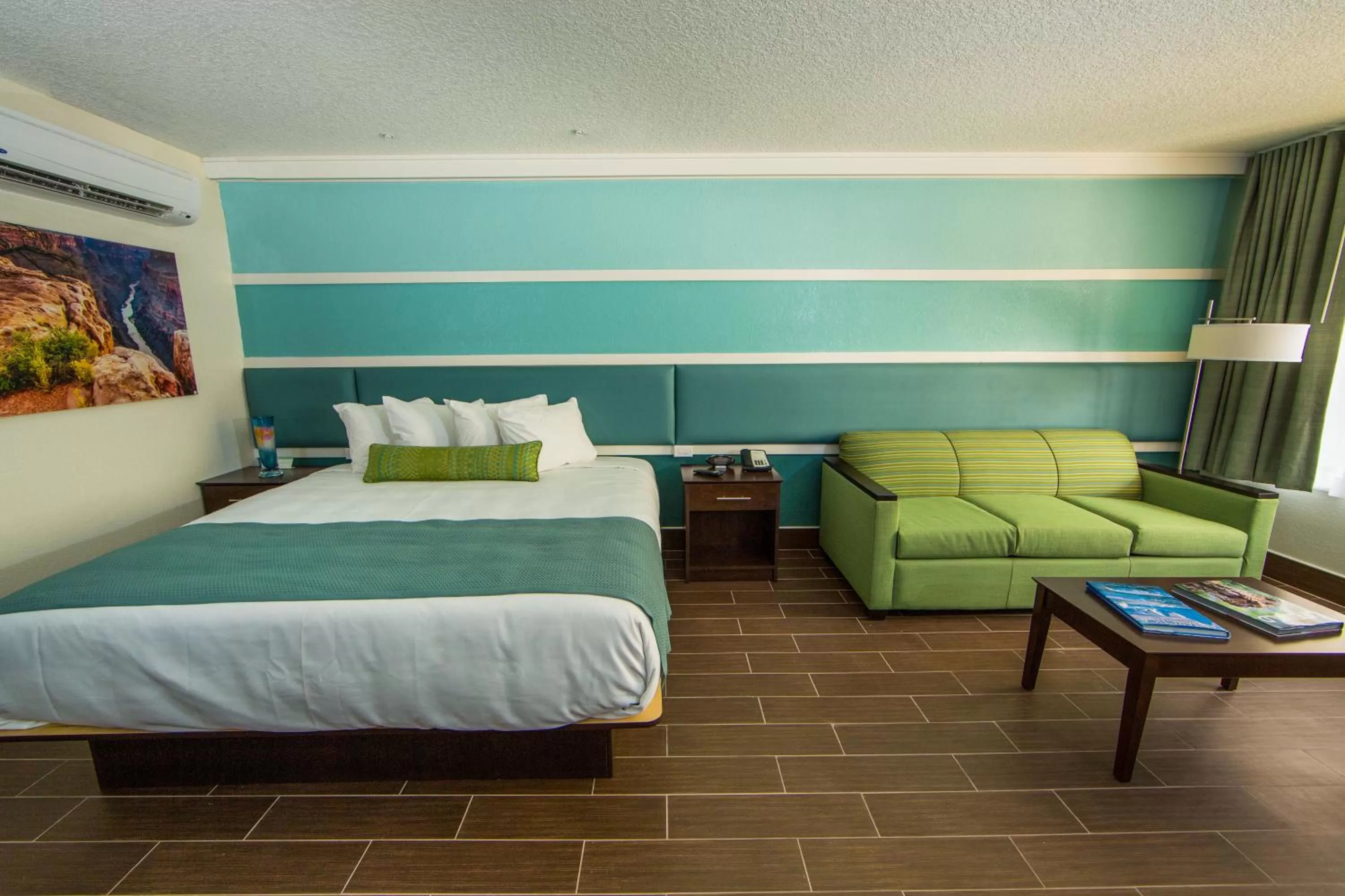 Photo of the whole room, Bed in The Flagler Inn - Saint Augustine