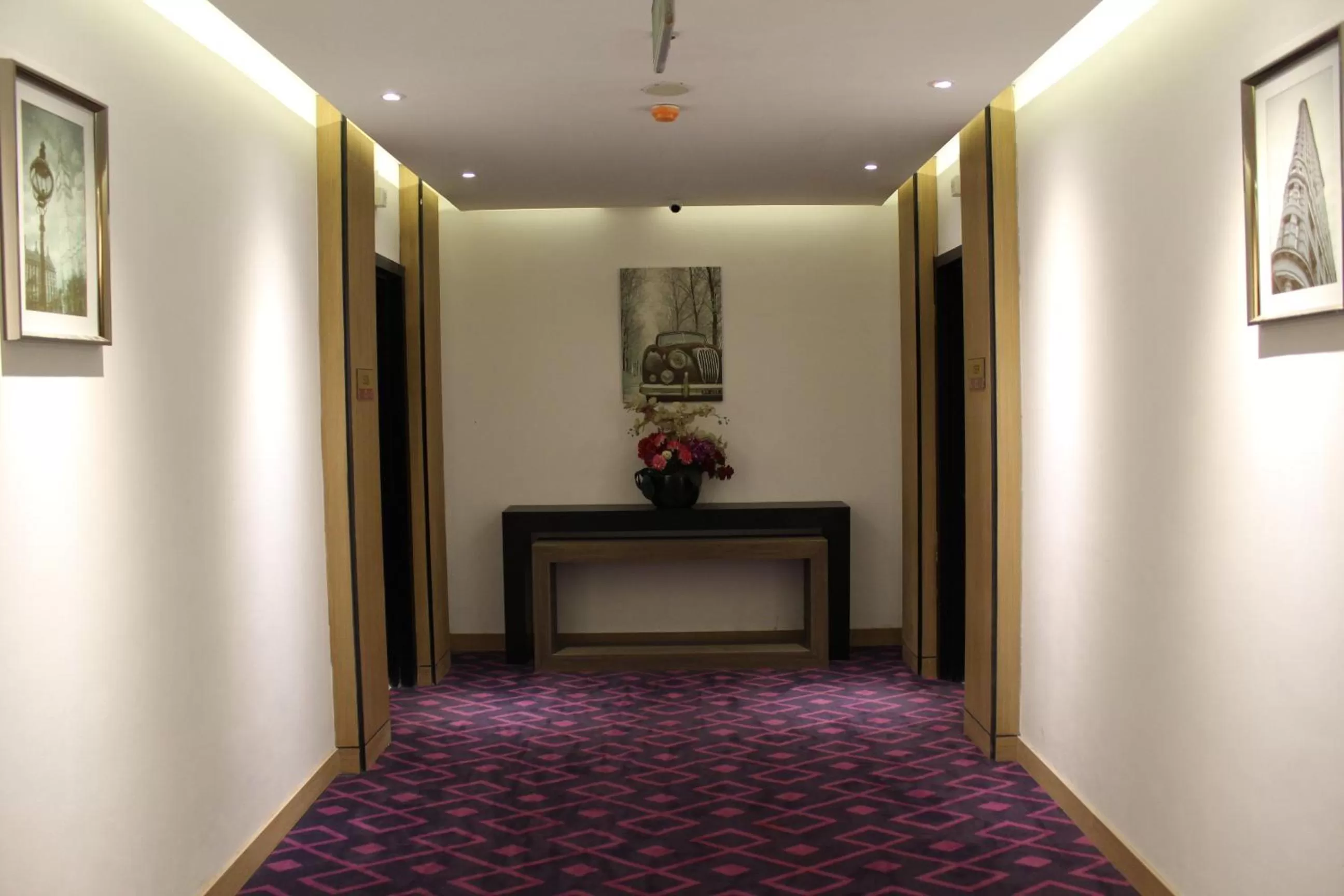 Property building in Shakti Hotel Bandung