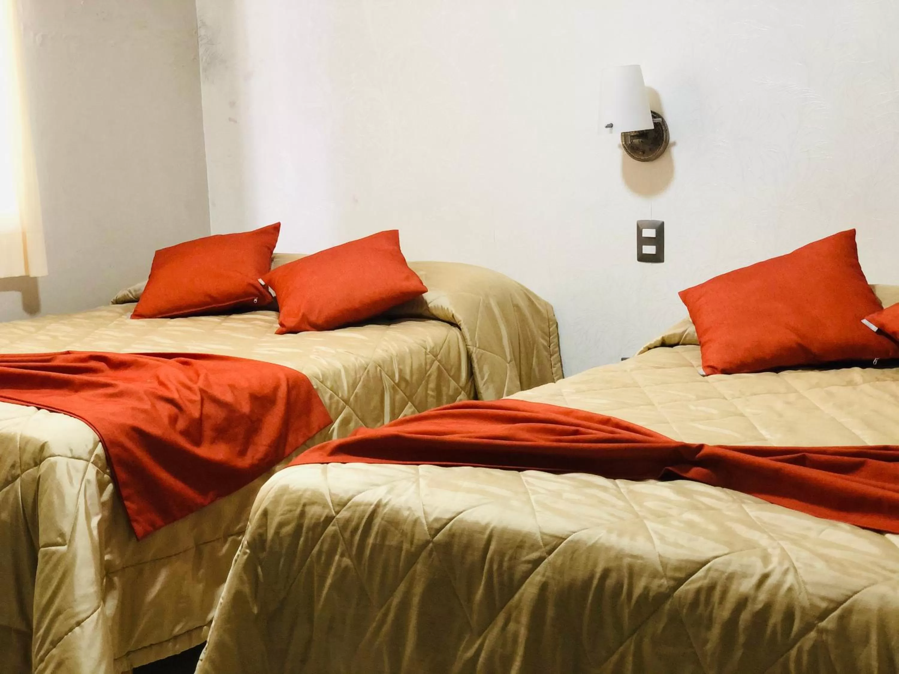 Bedroom, Bed in Suites San Luis