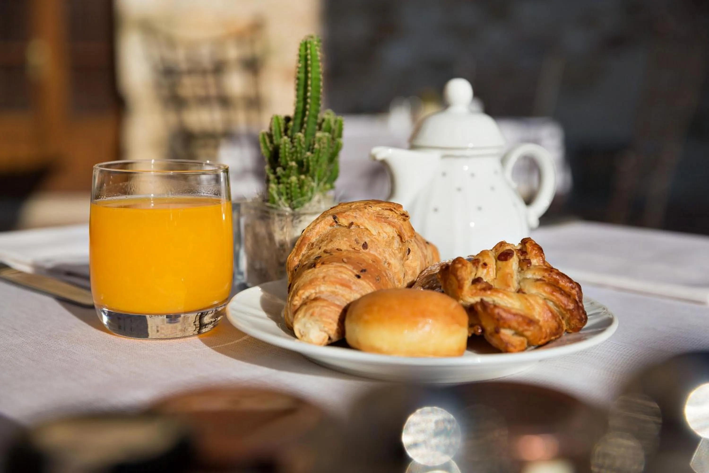 Breakfast in Castel Monastero - The Leading Hotels of the World