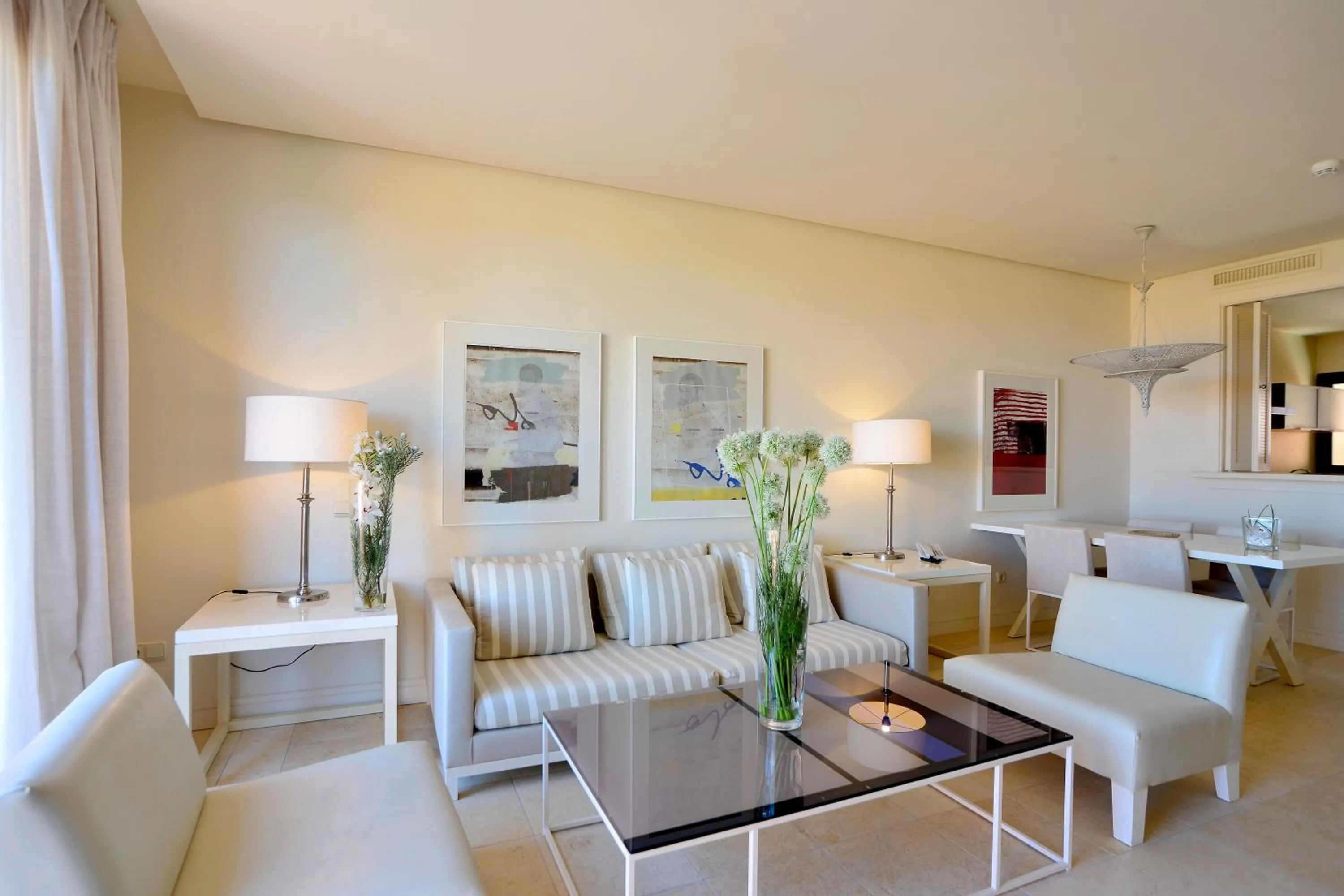 Dining area in Aparthotel Novo Resort