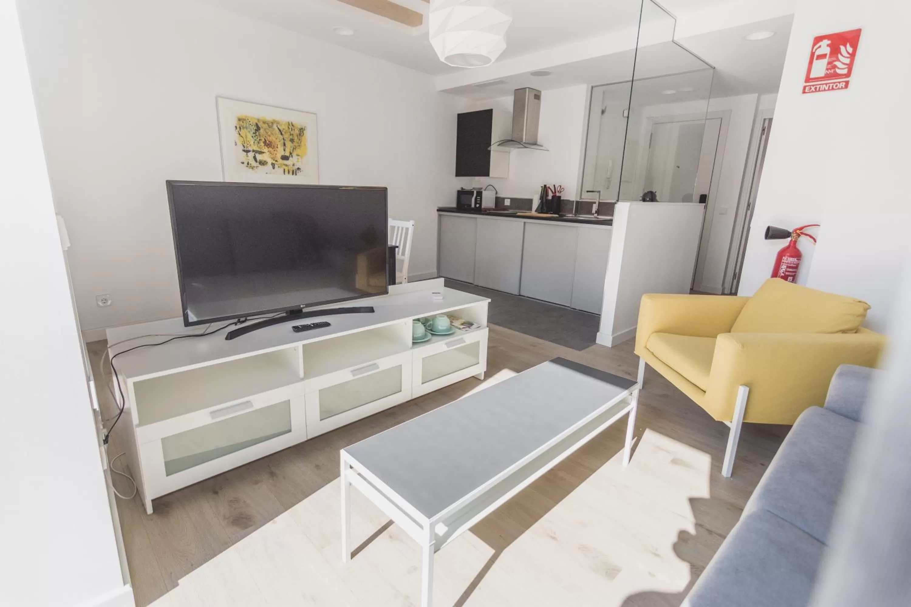 TV and multimedia in Slow León Apartamentos Turísticos