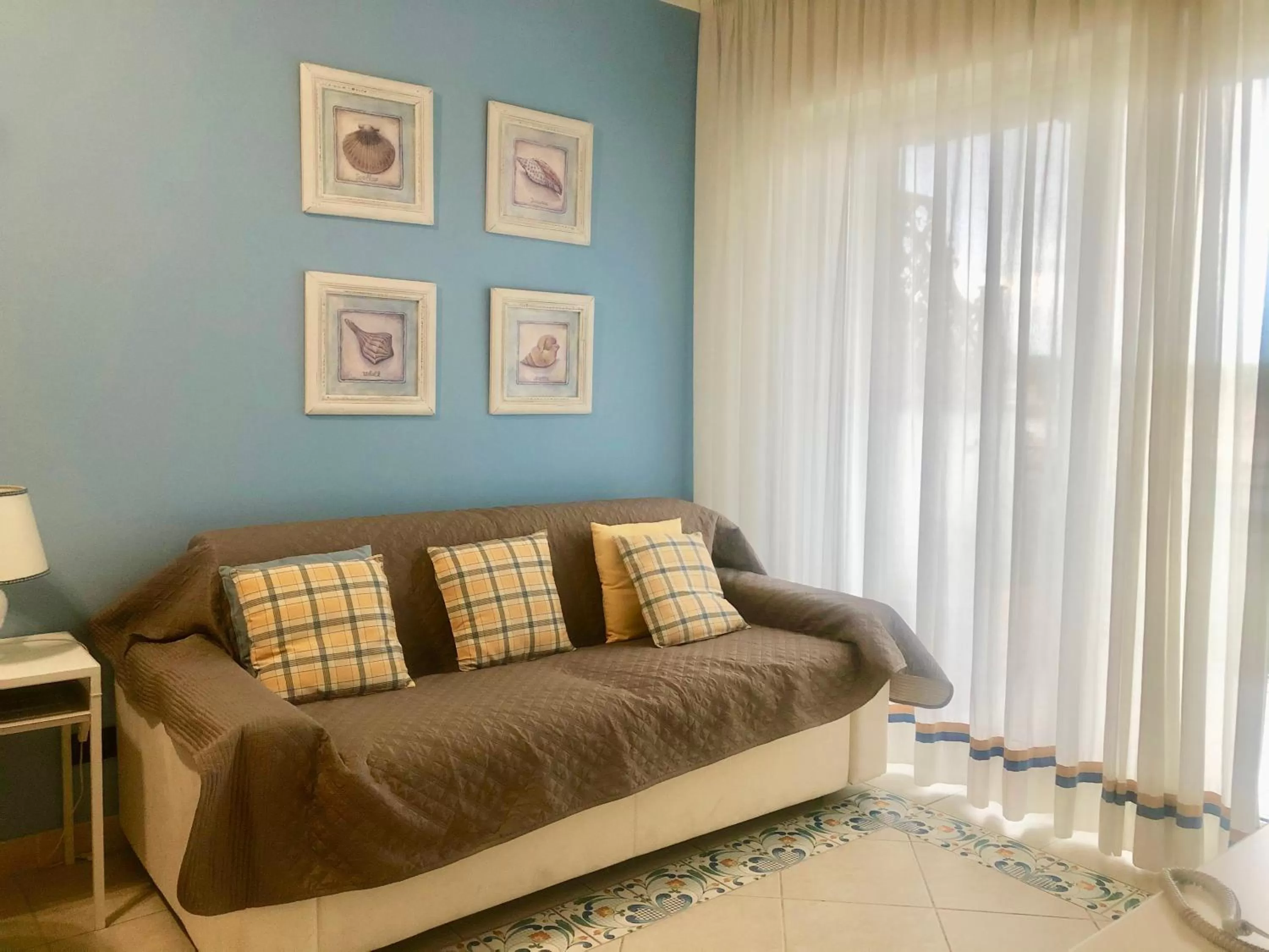 Living room, Seating Area in Michelangelo rta