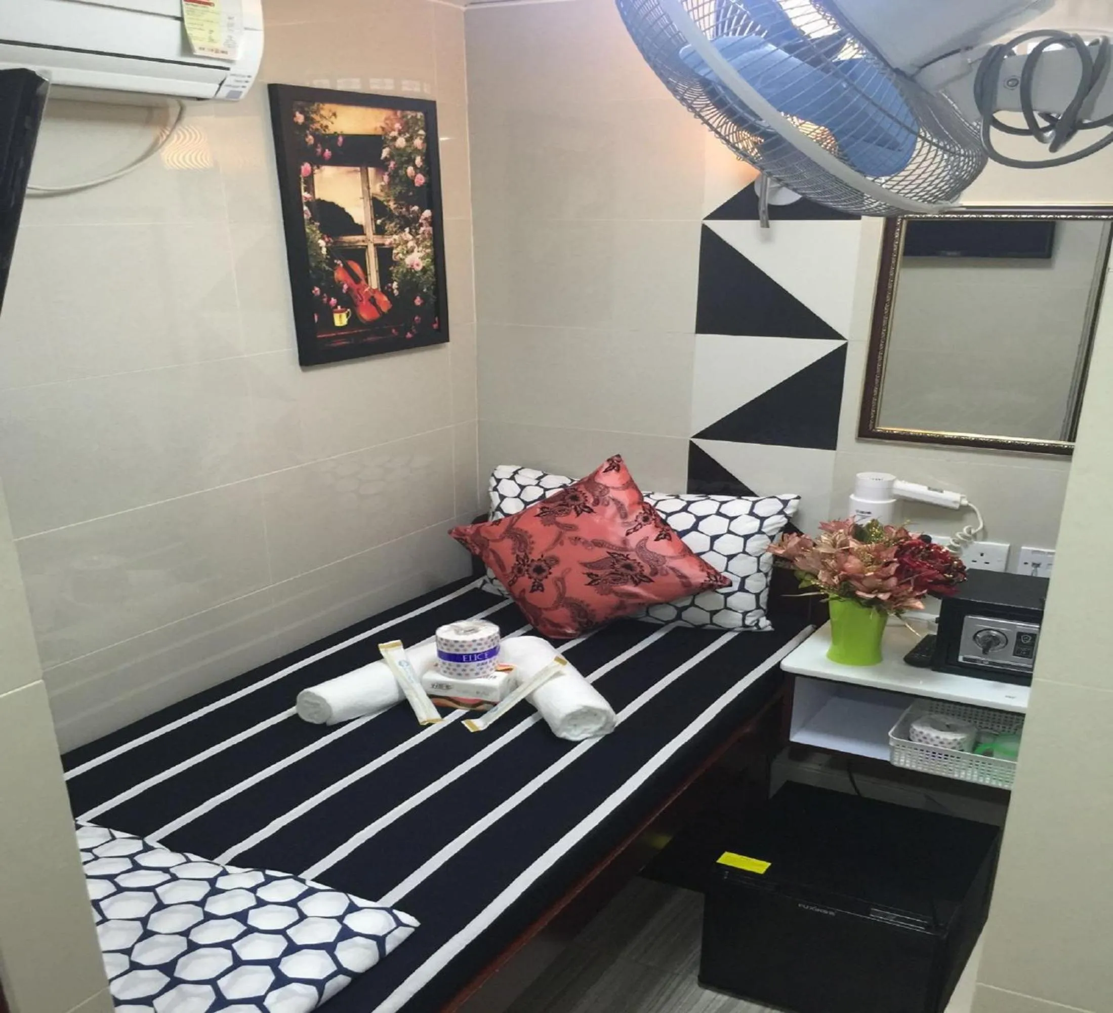 Decorative detail, Bed in Hostel Venus