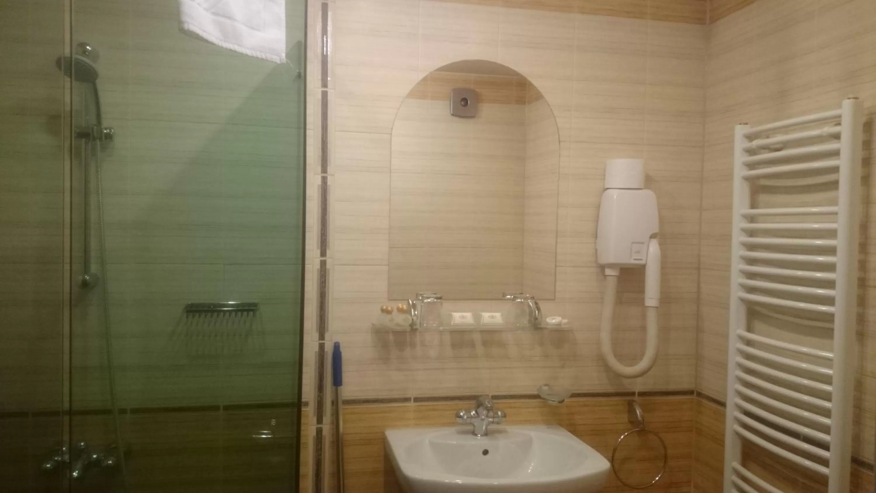 Bathroom in Martin Club Hotel