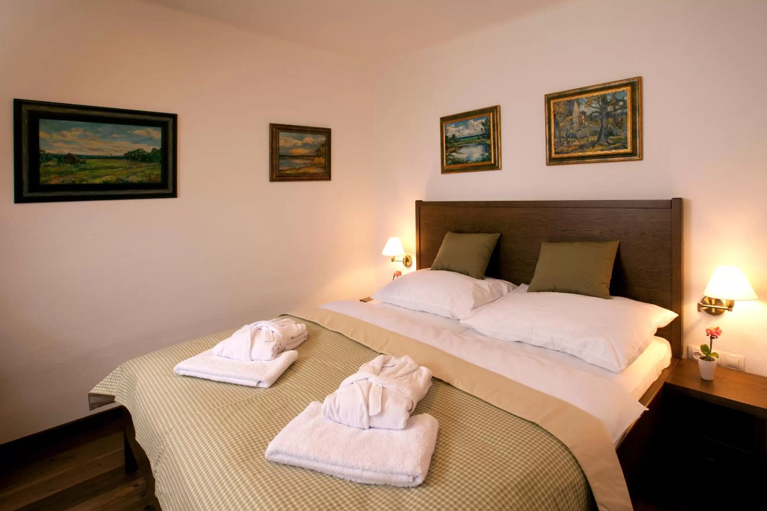 Bedroom, Bed in Apartmány Šupina