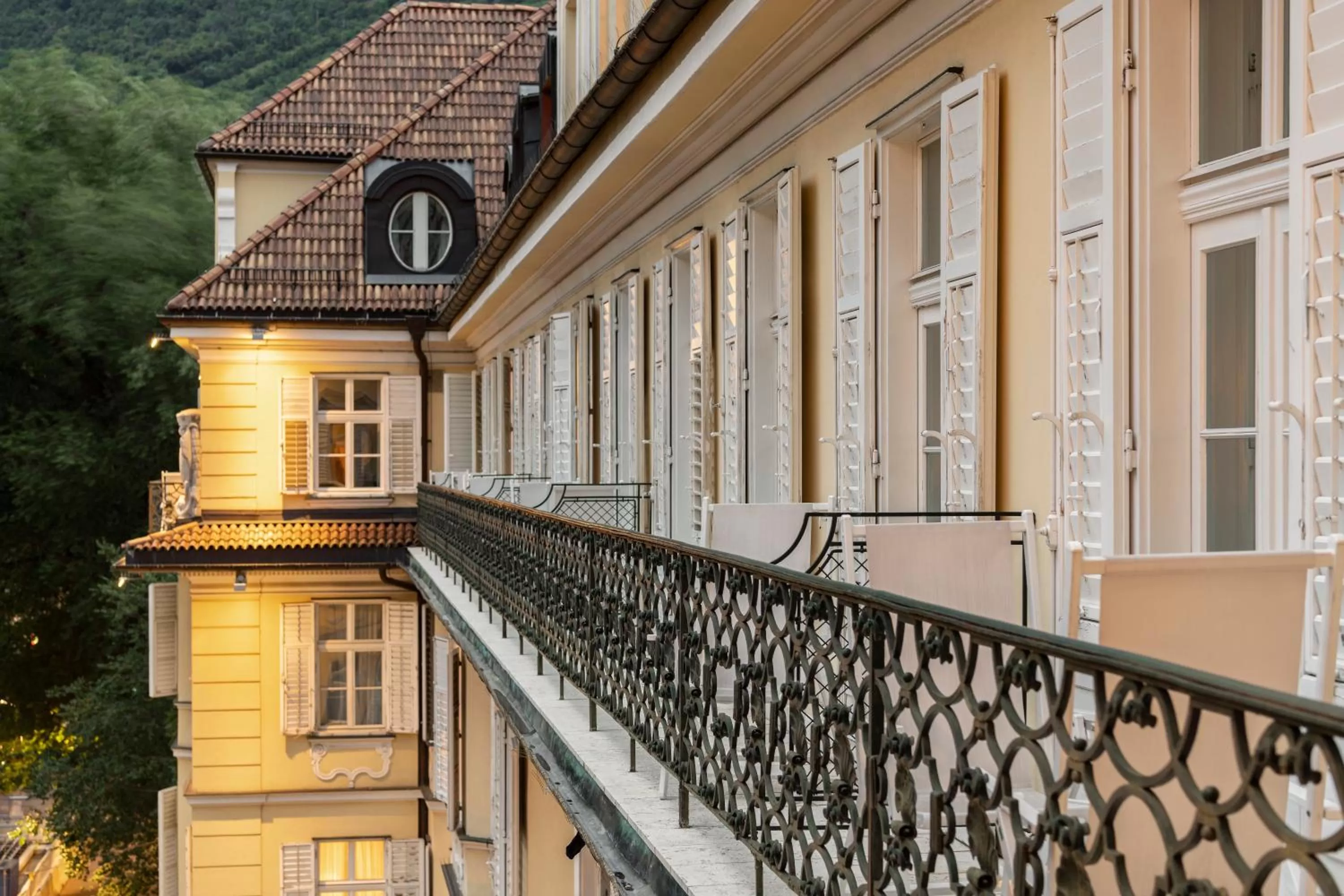 Property building in Parkhotel Laurin