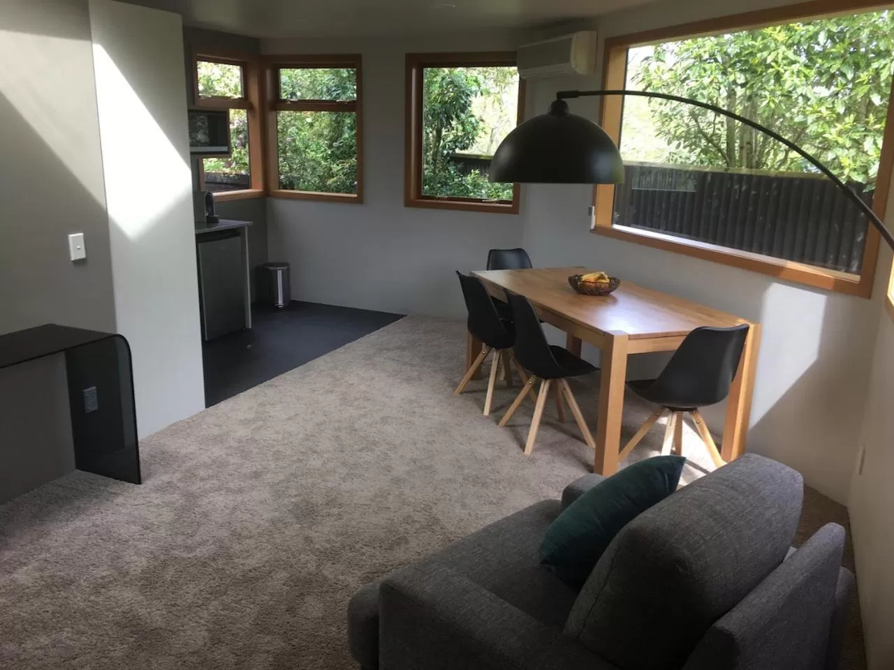 Kitchen or kitchenette, Seating Area in On The River
