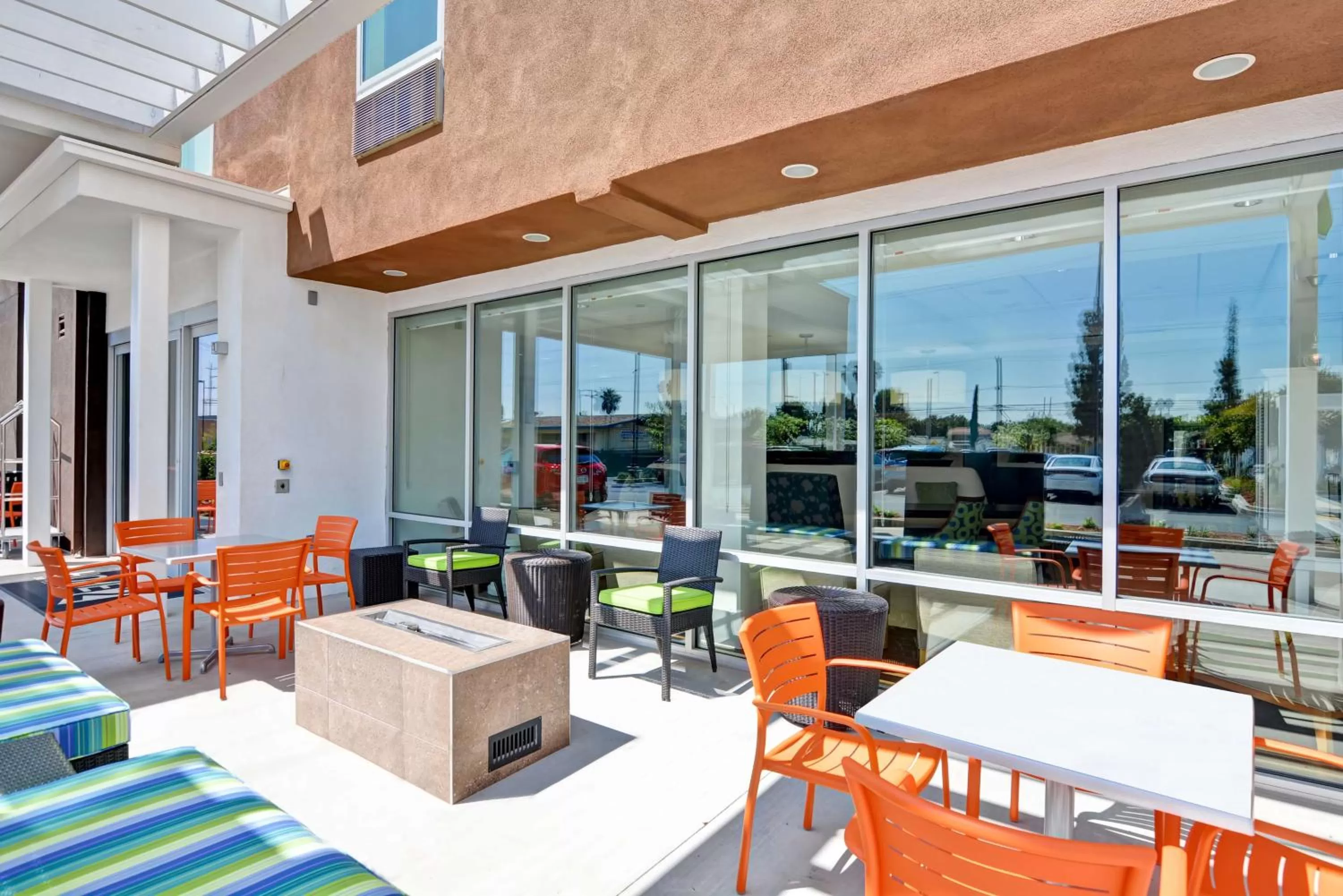 Patio in Home2 Suites Azusa