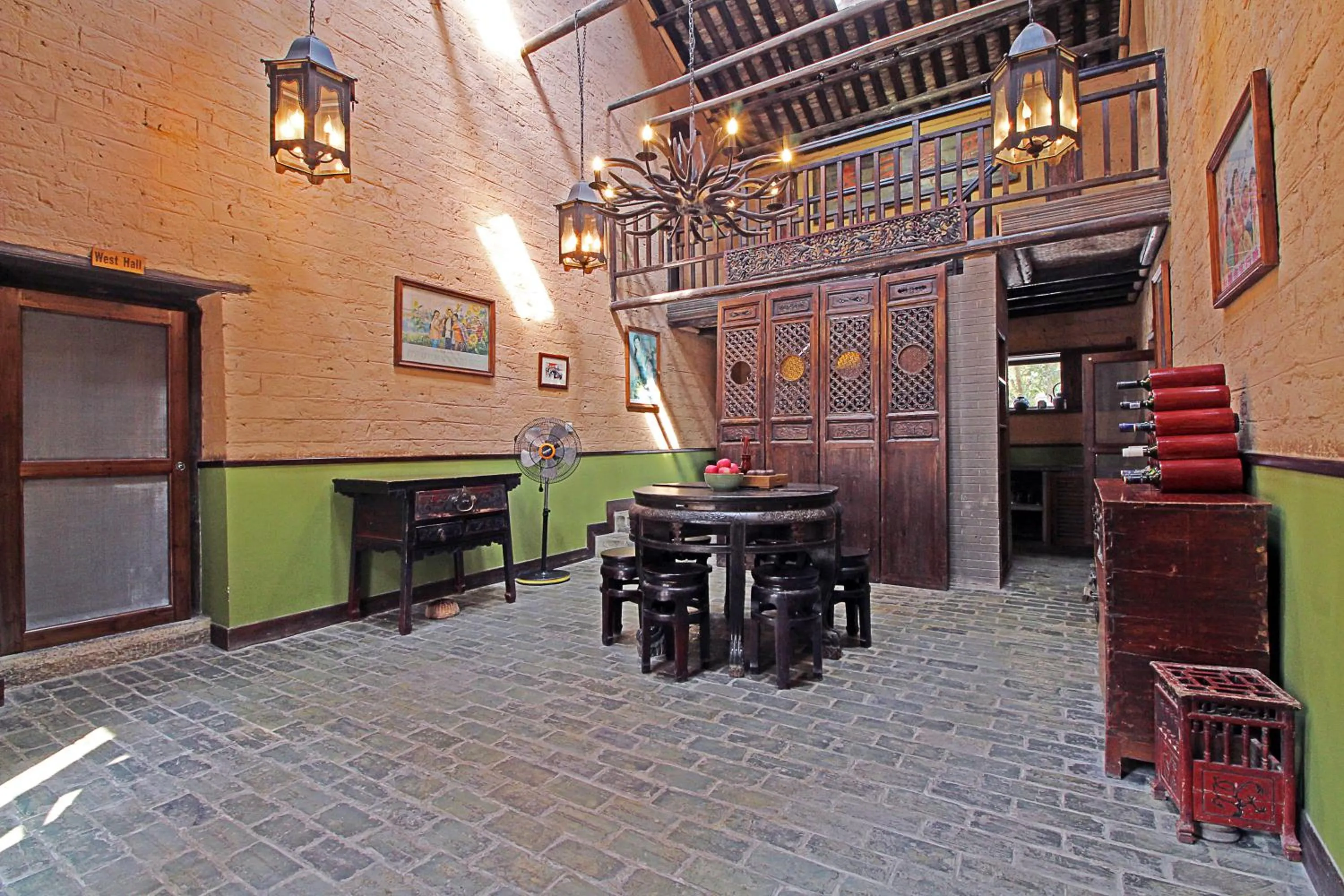 Lounge or bar in Yangshuo Village Inn Boutique Hotel