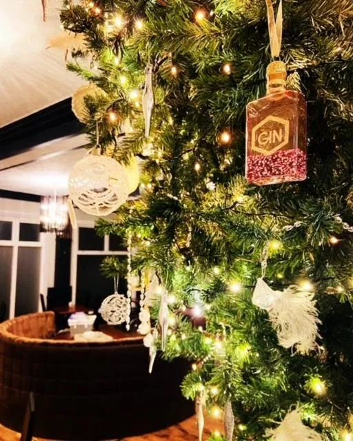 The Lilly Restaurant With Rooms