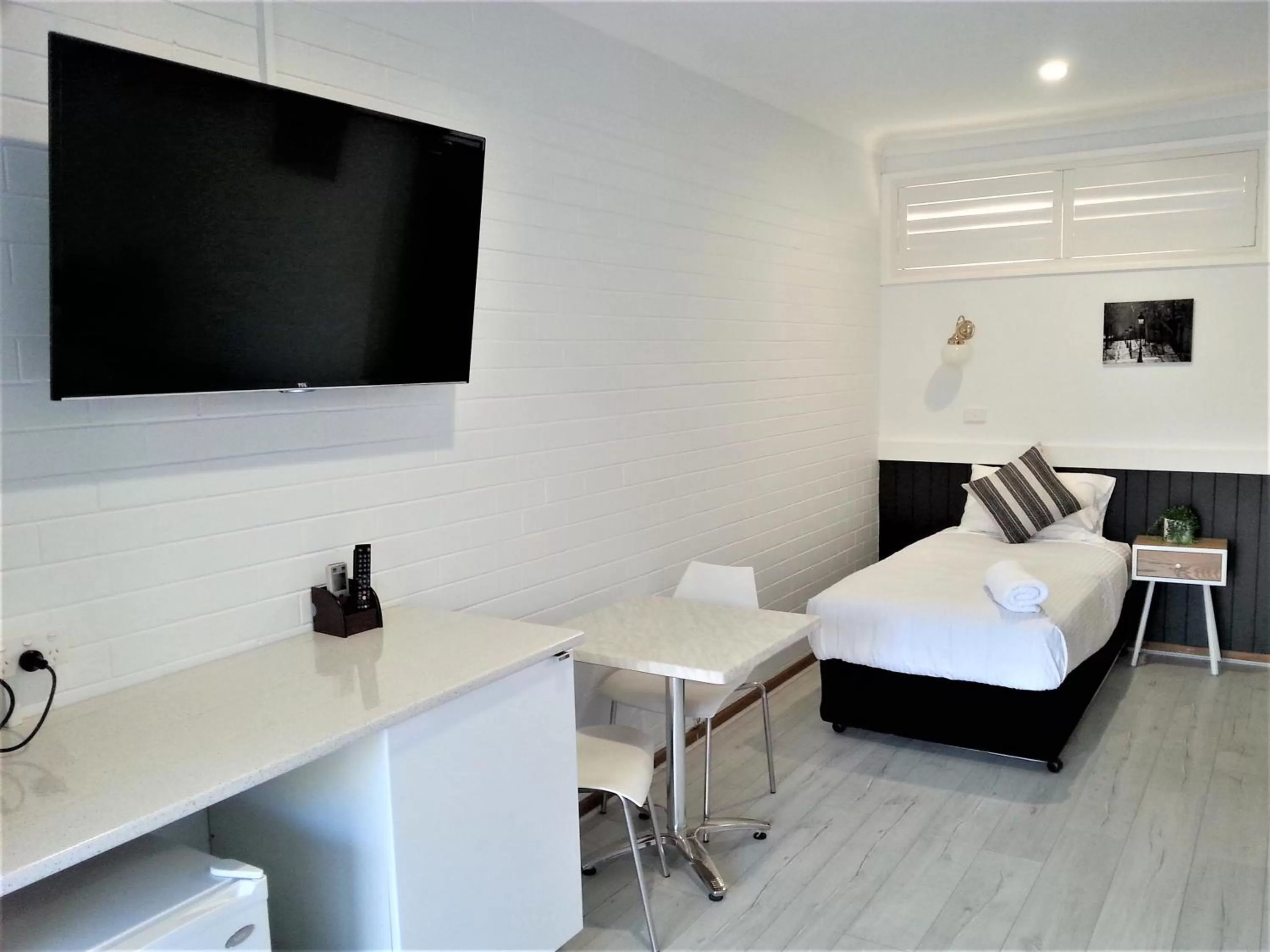 Bed in Kurri Motor Inn