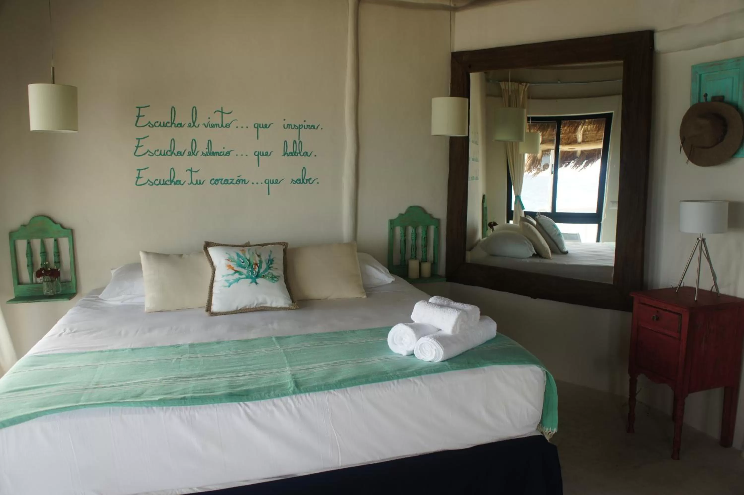 Bed in Punta Piedra Beach Posada