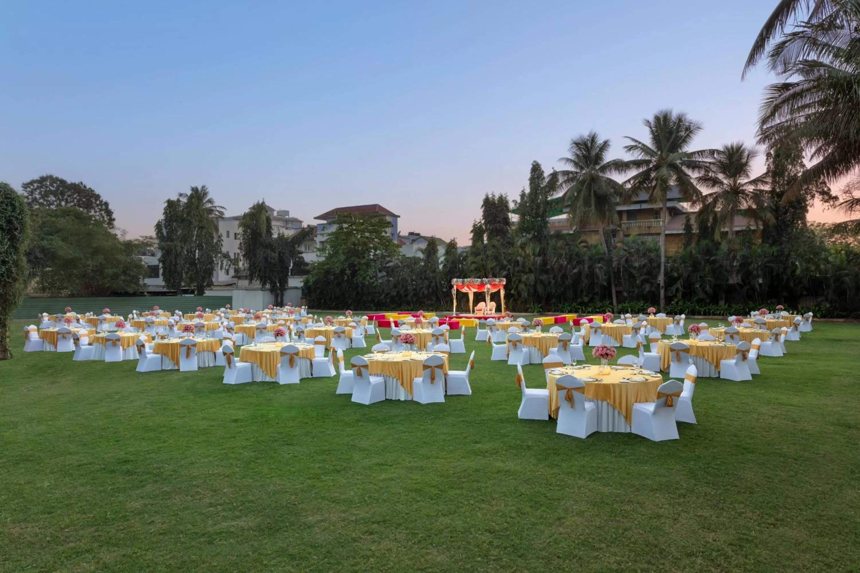 Meeting/conference room in Surat Marriott Hotel