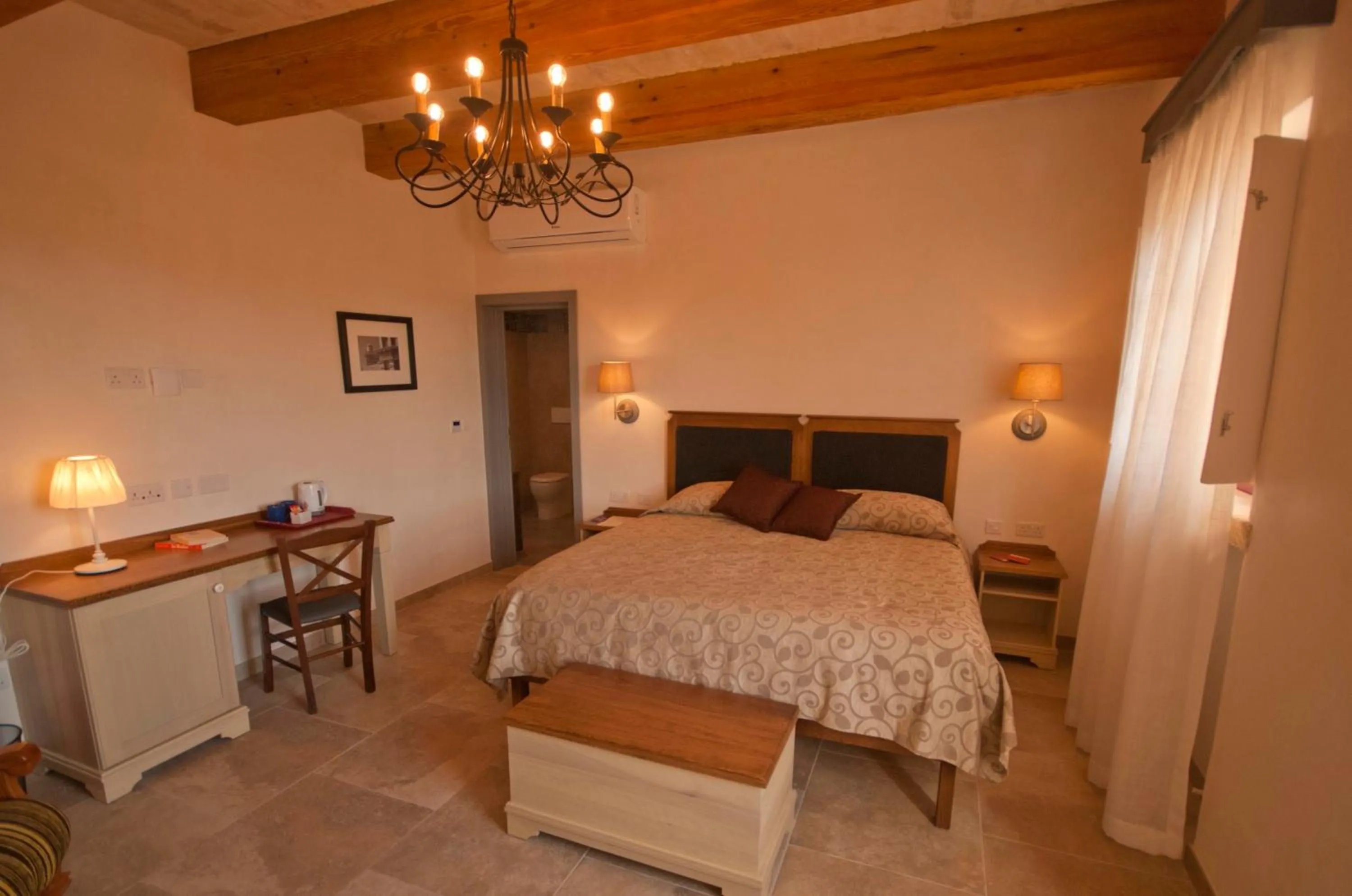 Deluxe Double or Twin Room with Garden View - single occupancy in Mulberries