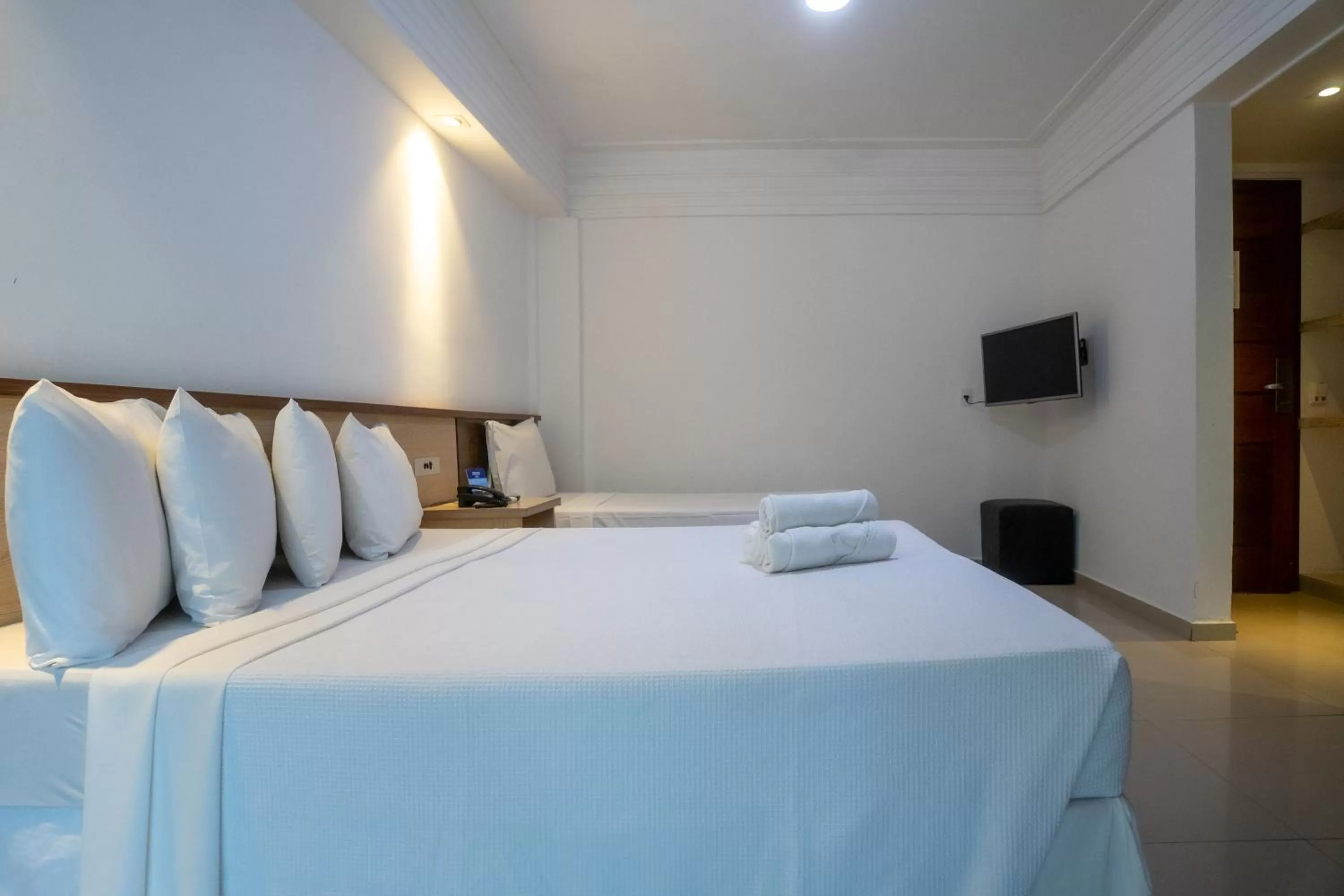 Bedroom, Bed in Portal Beach - Rede Soberano